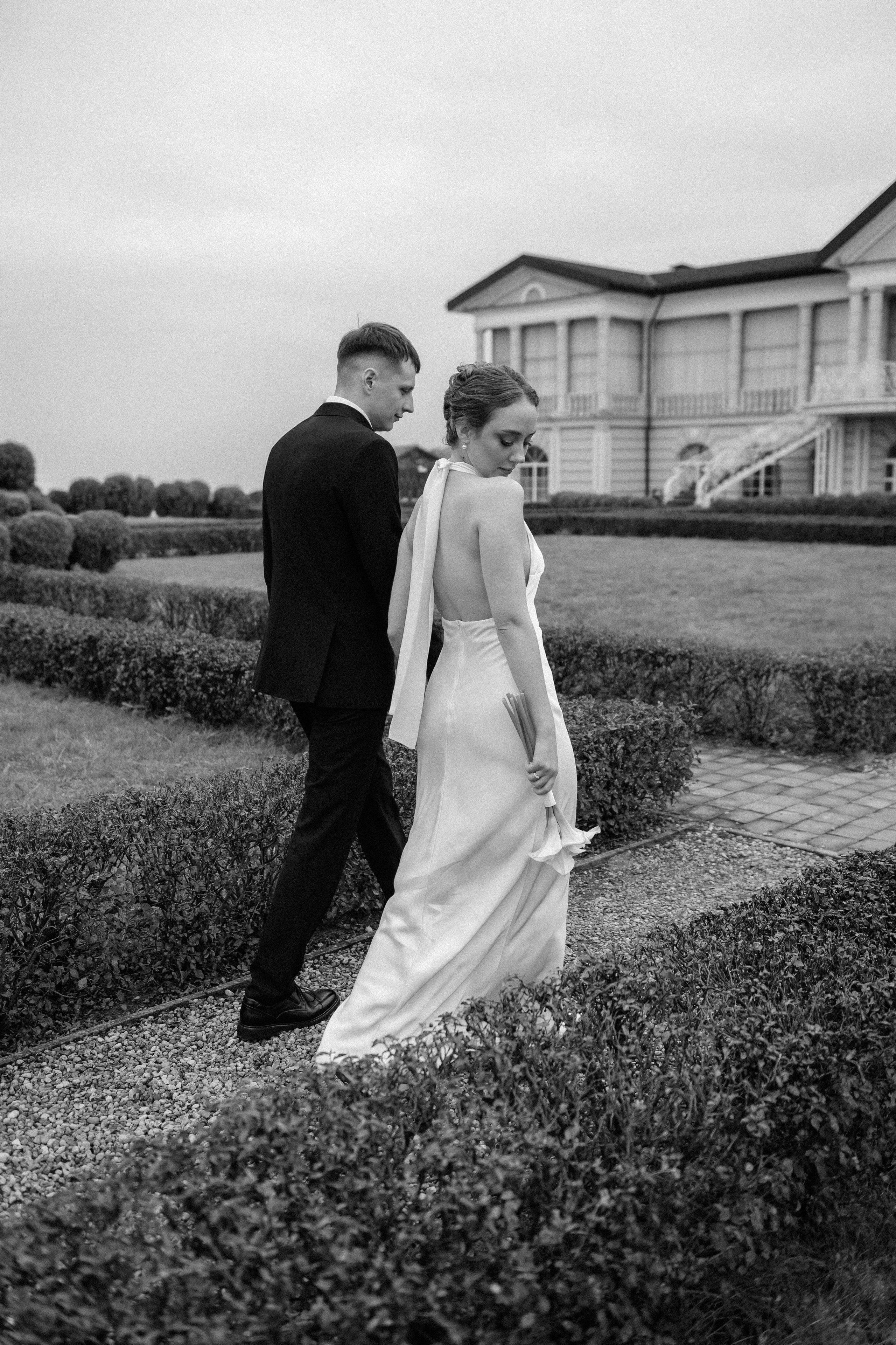 Wedding day in Martinique Bar. Wedding PHOTOGRAPHER Andrew Vnukov