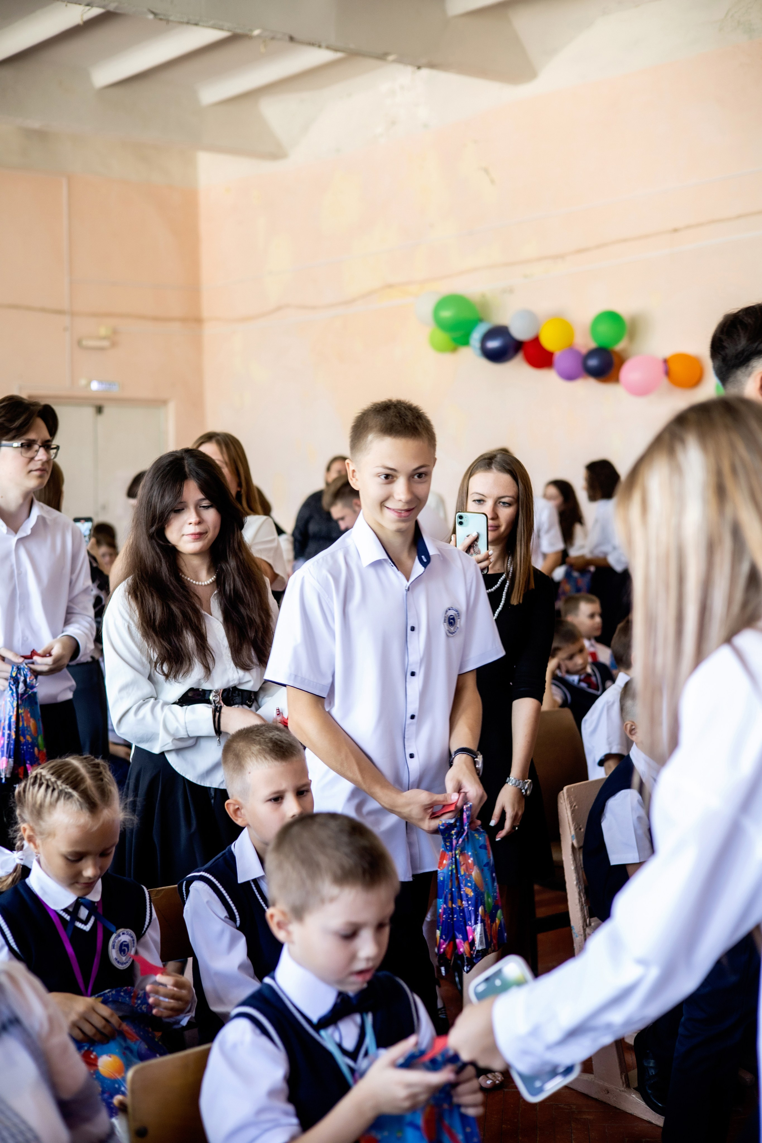 Первый раз в первый класс. Фотограф Надежда Лукьянова