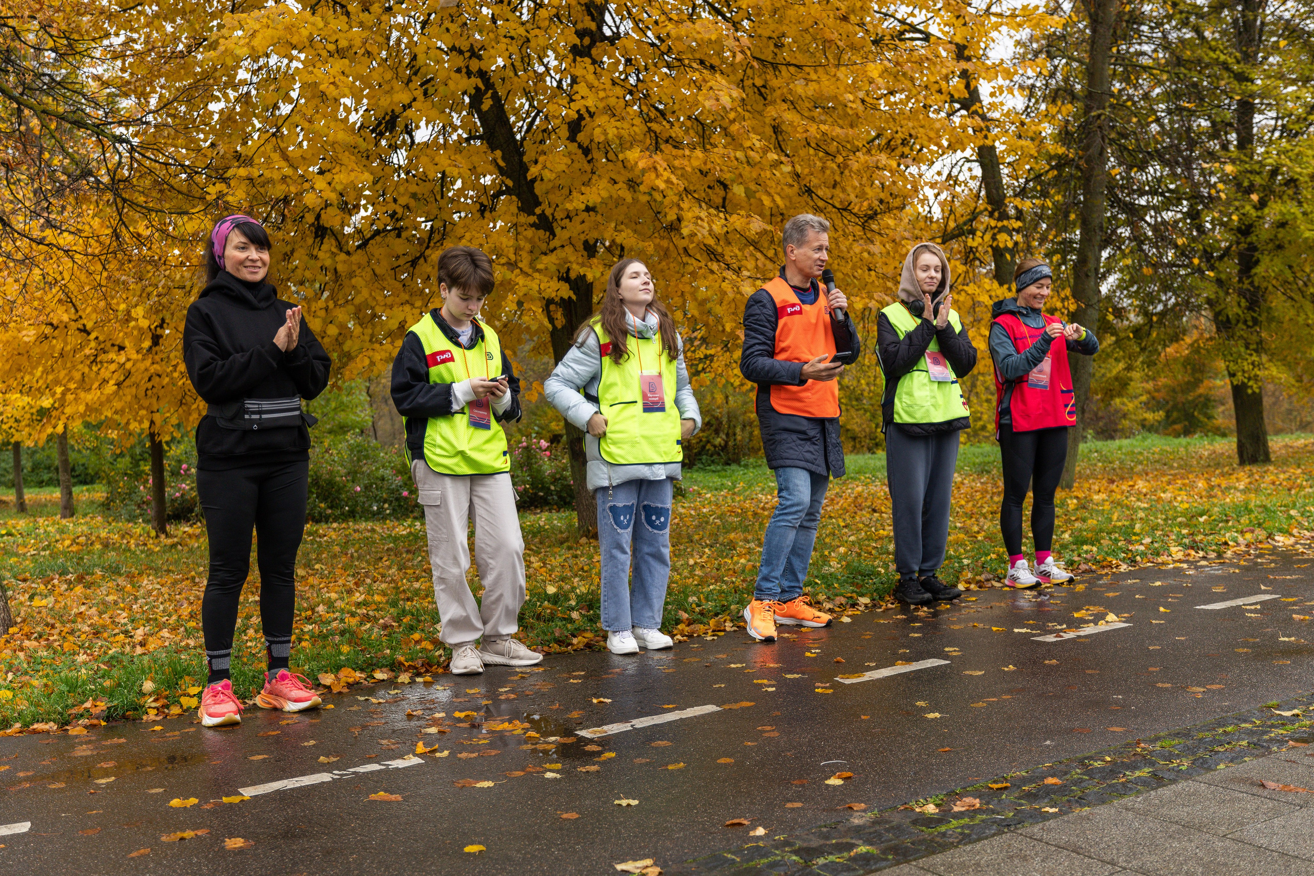 5 вёрст в Митино, 11.10.25. Фотограф Сергей Ловкий