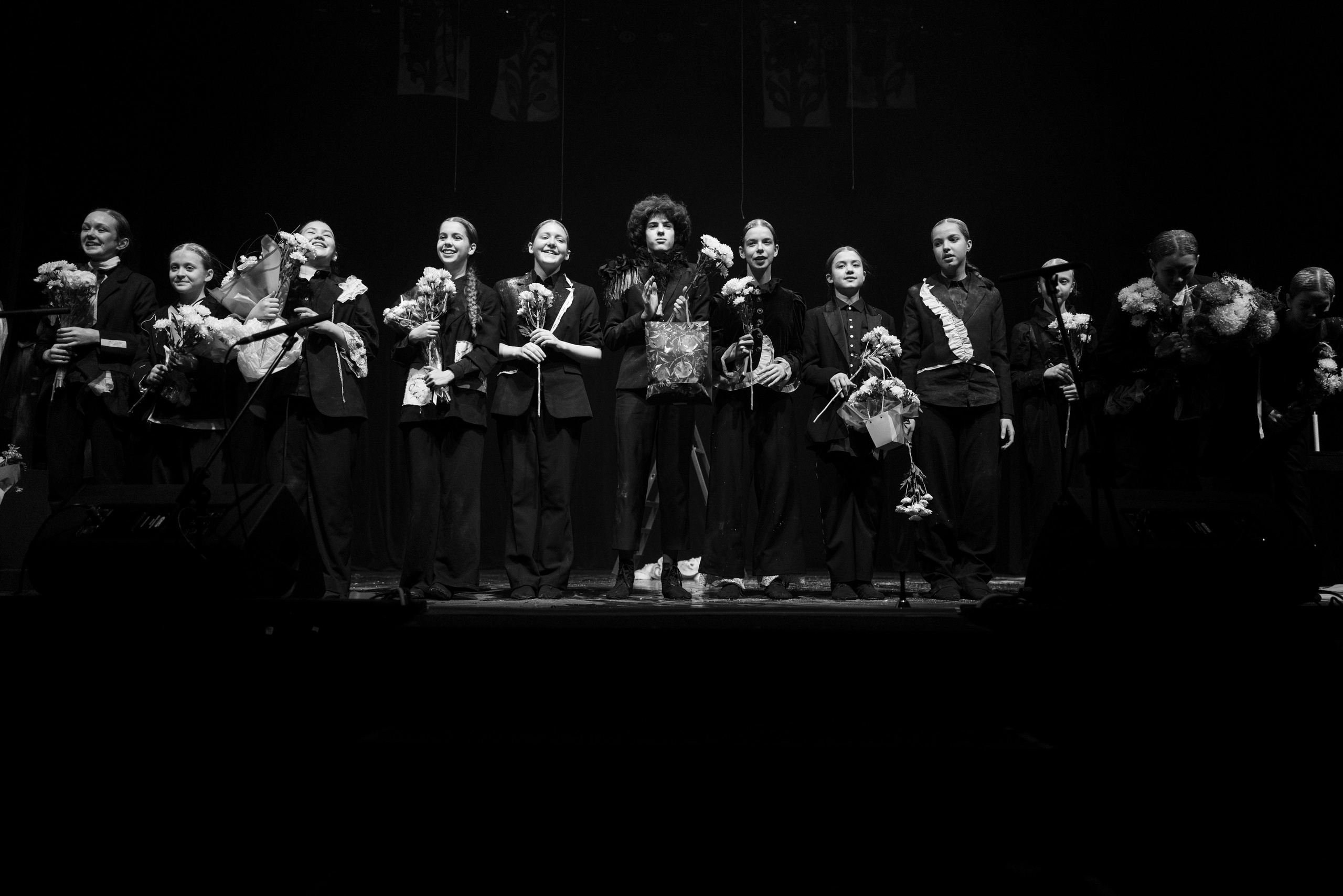 Гоголь. Зарисовки. Фотограф Сергей Ловкий