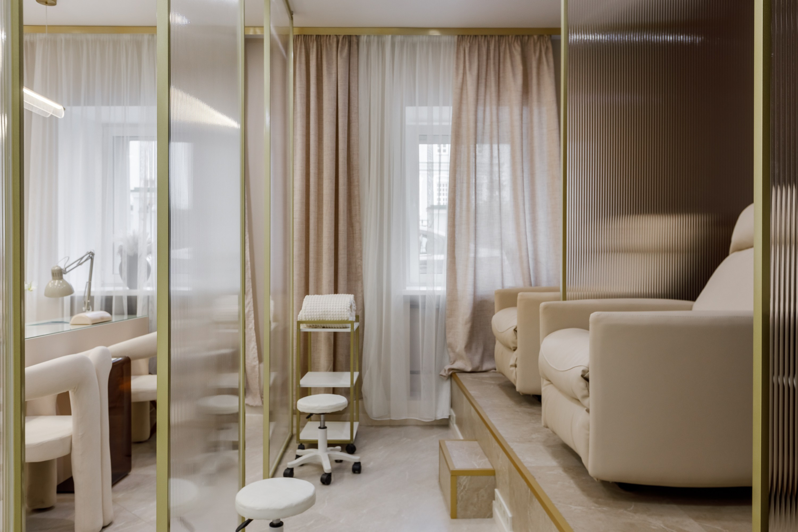 Интерьерная съемка салона красоты. Интерьерный фотограф в Москве Роман Потапов