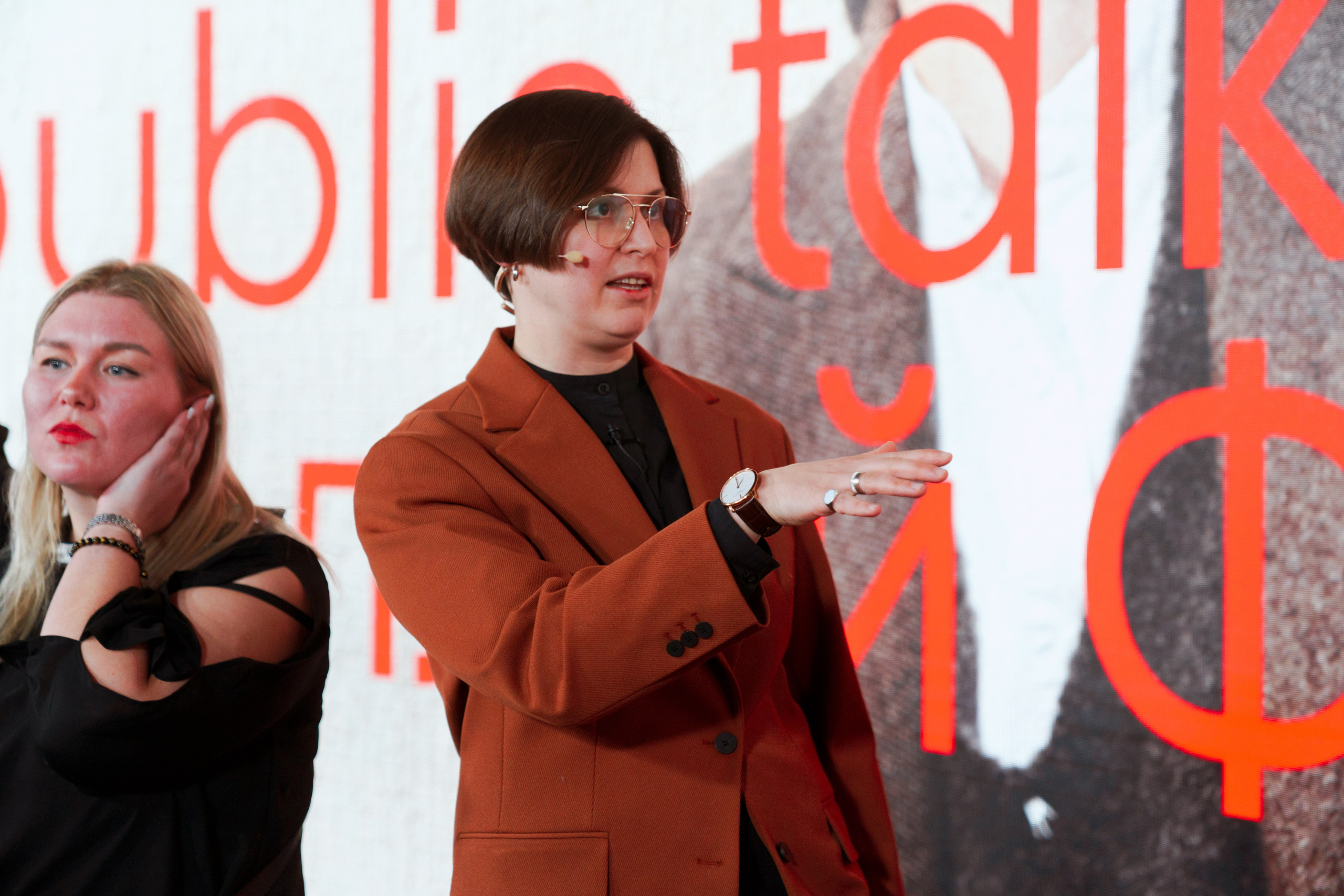 Спикер TEDX / Автор трансформационной игры (Путь Героя). Свадебный фотограф в Москве Кристина Чехова