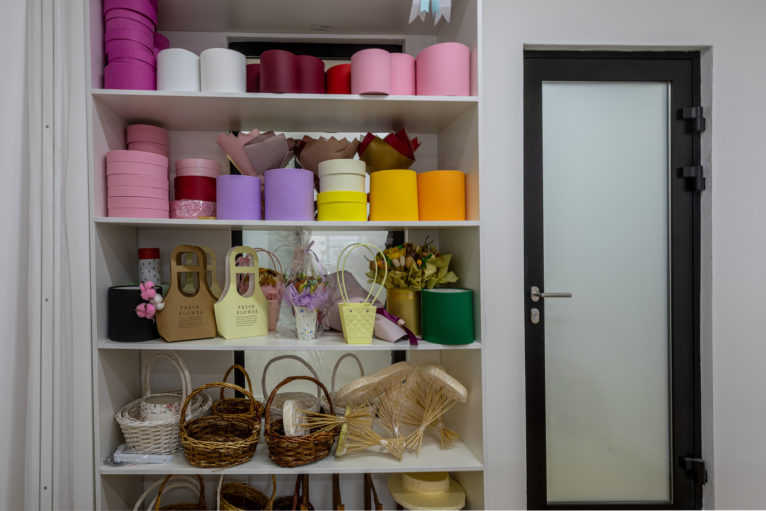 Бизнес-центр My Space Уфа, фото Алексея Муравьёва, современный офис,Лобби бизнес-центра My Space, съёмка фотографа Алексея Муравьёва, деловая атмосфера,Офисные помещения My Space Уфа, работа фотографа Алексея Муравьёва, деловой интерьер,Конференц-зал бизнес-центра My Space, фото Алексея Муравьёва, бизнес-встречи,Рецепция бизнес-центра My Space Уфа, съёмка Алексея Муравьёва, премиальный дизайн,Офисное пространство My Space, фото Алексея Муравьёва, рабочая зона,Панорамные окна бизнес-центра My Space, работа фотографа Алексея Муравьёва, вид на город,Лифт бизнес-центра My Space Уфа, съёмка Алексея Муравьёва, комфорт,Переговорная комната My Space, фото Алексея Муравьёва, деловой стиль,Зона отдыха бизнес-центра My Space, работа фотографа Алексея Муравьёва, комфорт для сотрудников,Инфраструктура My Space Уфа, съёмка Алексея Муравьёва, бизнес-услуги,Паркинг бизнес-центра My Space, фото Алексея Муравьёва, безопасность,Вестибюль My Space, работа фотографа Алексея Муравьёва, элегантность,Офисные кабинеты бизнес-центра My Space, съёмка Алексея Муравьёва, функциональность,Общественные зоны My Space Уфа, фото Алексея Муравьёва, современный дизайн,Рецепция и зона ожидания My Space, работа фотографа Алексея Муравьёва, стиль,Офисные перегородки бизнес-центра My Space, съёмка Алексея Муравьёва, зонирование,Интерьер бизнес-центра My Space Уфа, фото Алексея Муравьёва, деловой интерьер,Офисная мебель My Space, работа фотографа Алексея Муравьёва, эргономичность,Освещение бизнес-центра My Space, съёмка Алексея Муравьёва, комфорт для работы