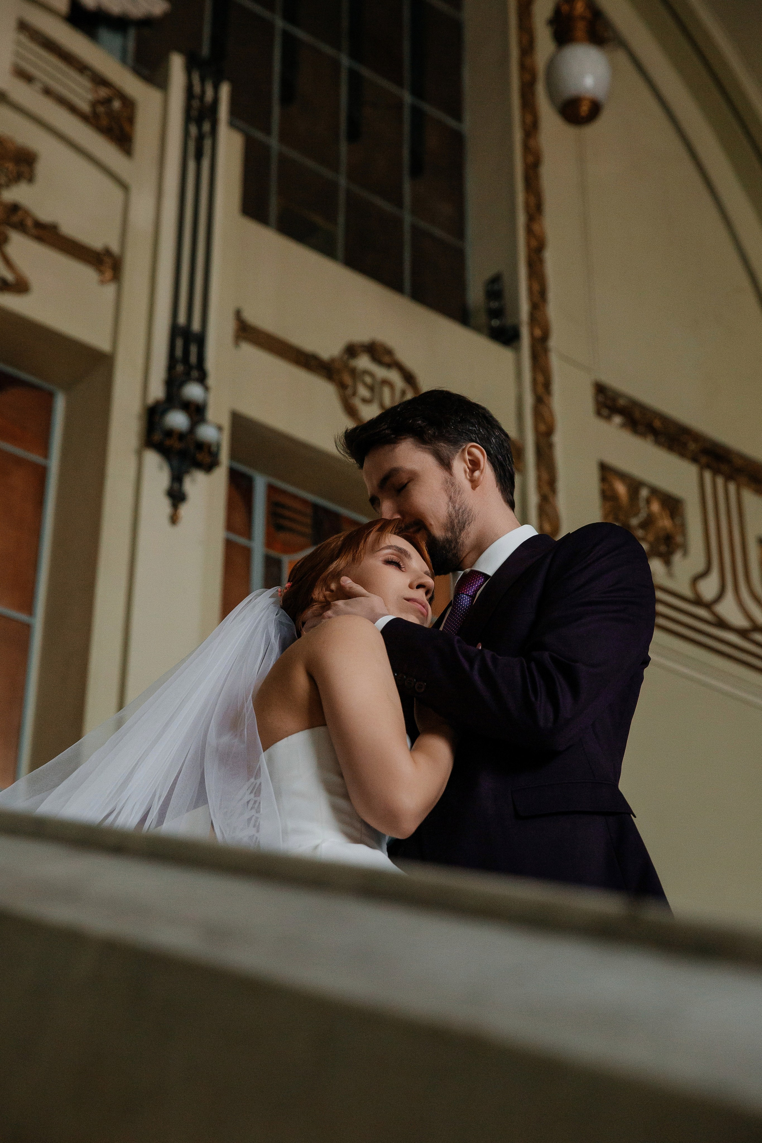 Первый ЗАГС и Фотосессия на Витебском в апреле. Свадебный фотограф в Санкт-Петербурге Вика Стукачева