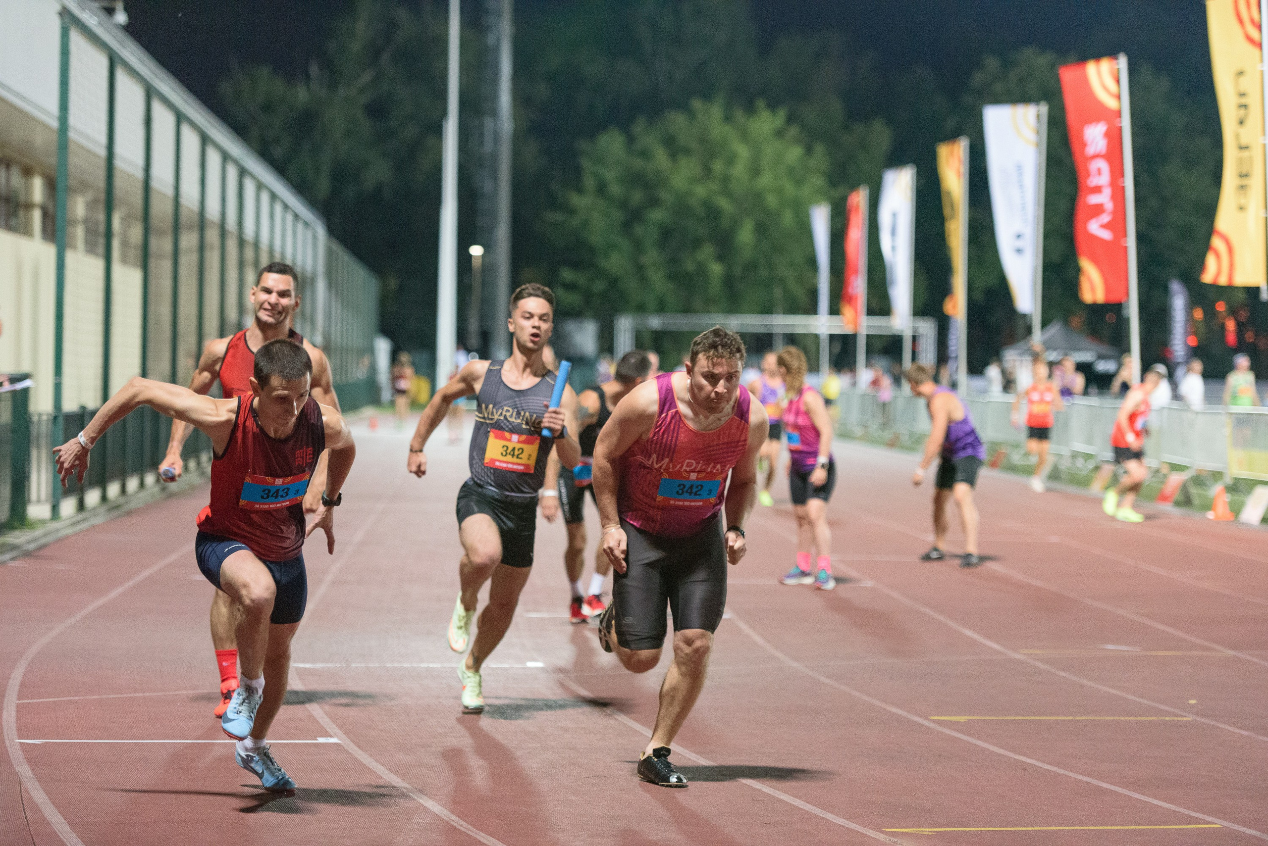 Битва беговых клубов. Репортажный фотограф Сергей Квартальнов