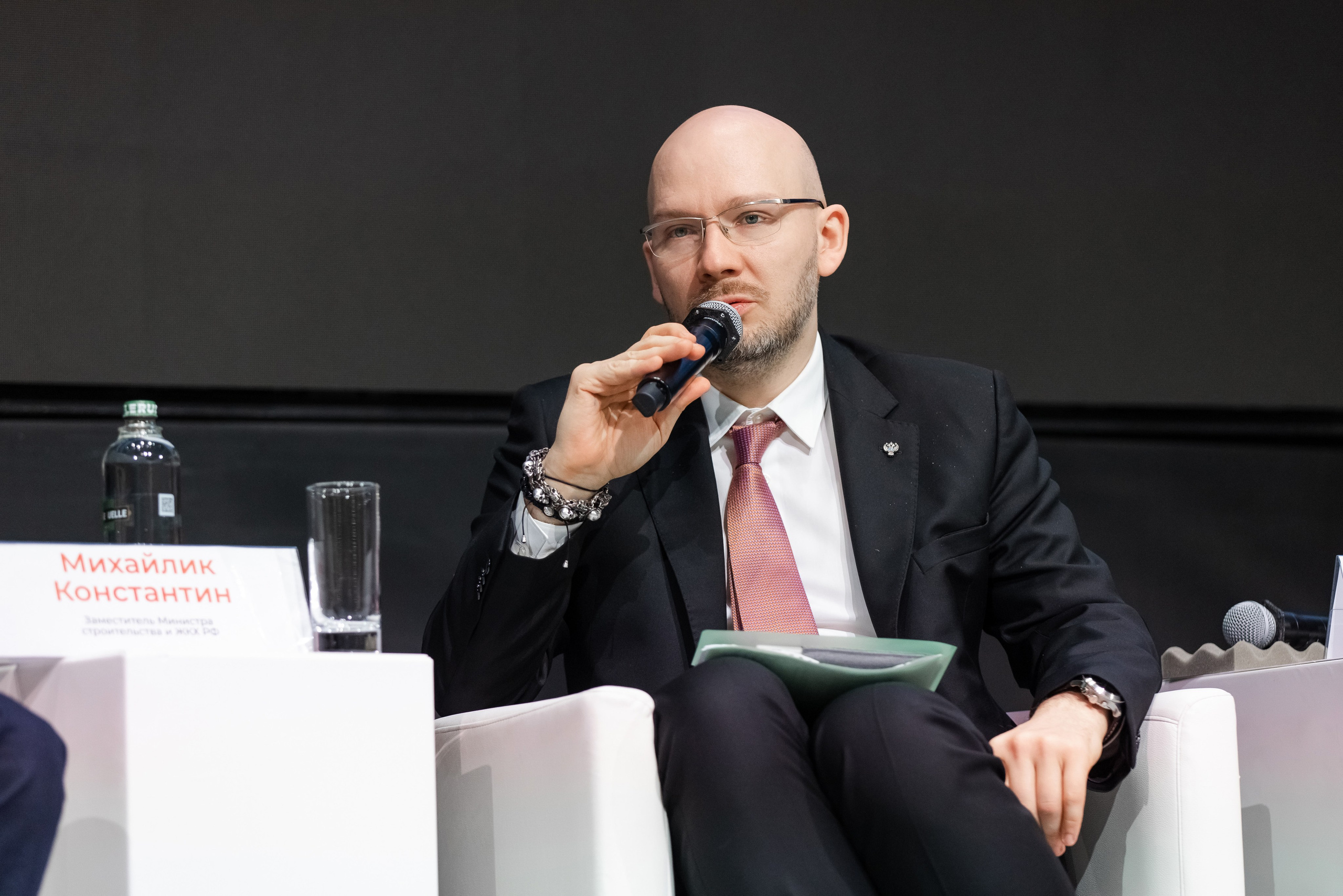 Новые технологии и философия комфортного жилья (1). Свадебный репортажный фотограф в Москве