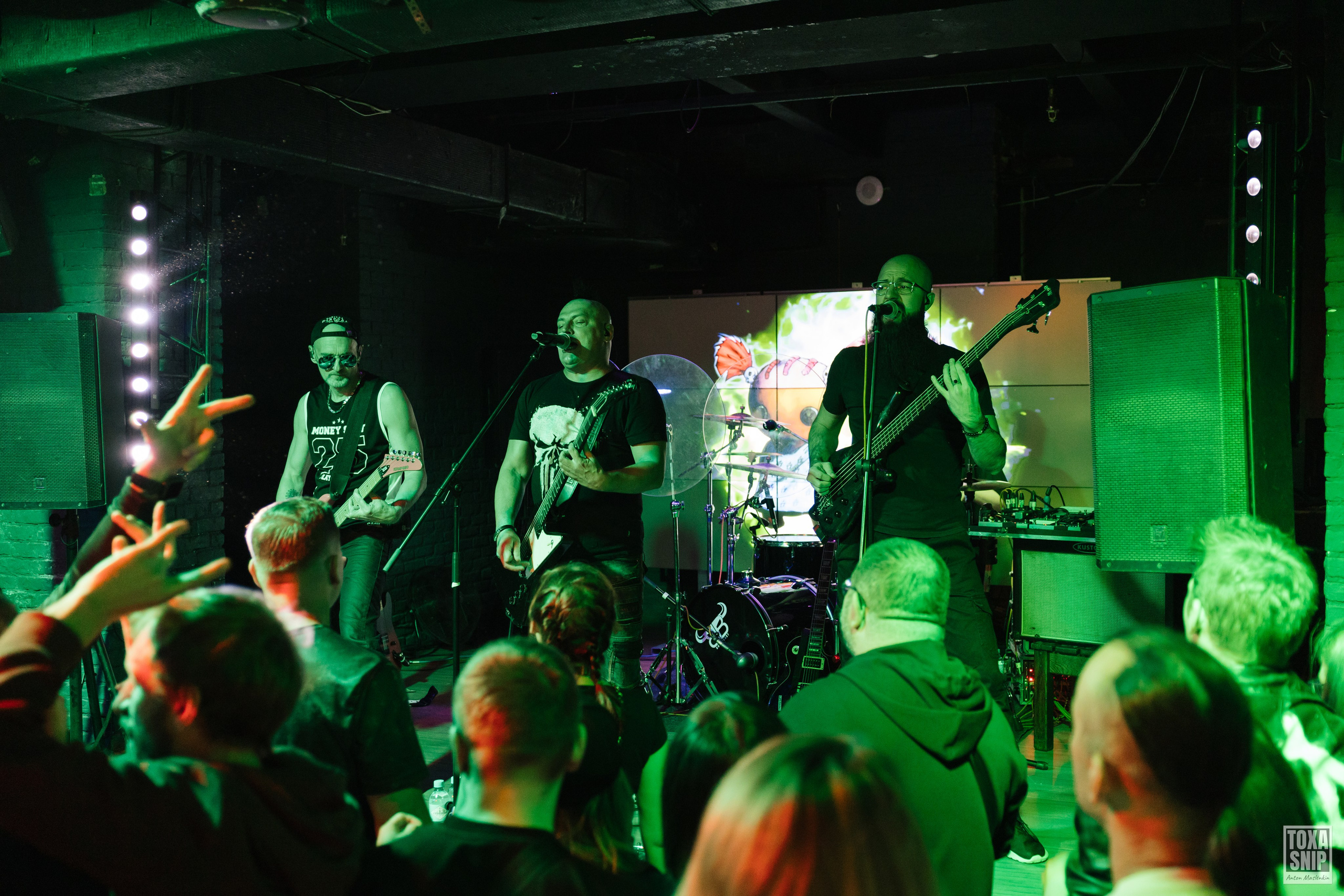 Бригадный подряд (03.10.2025). Toxasnip Photo | Anton Maslenkin