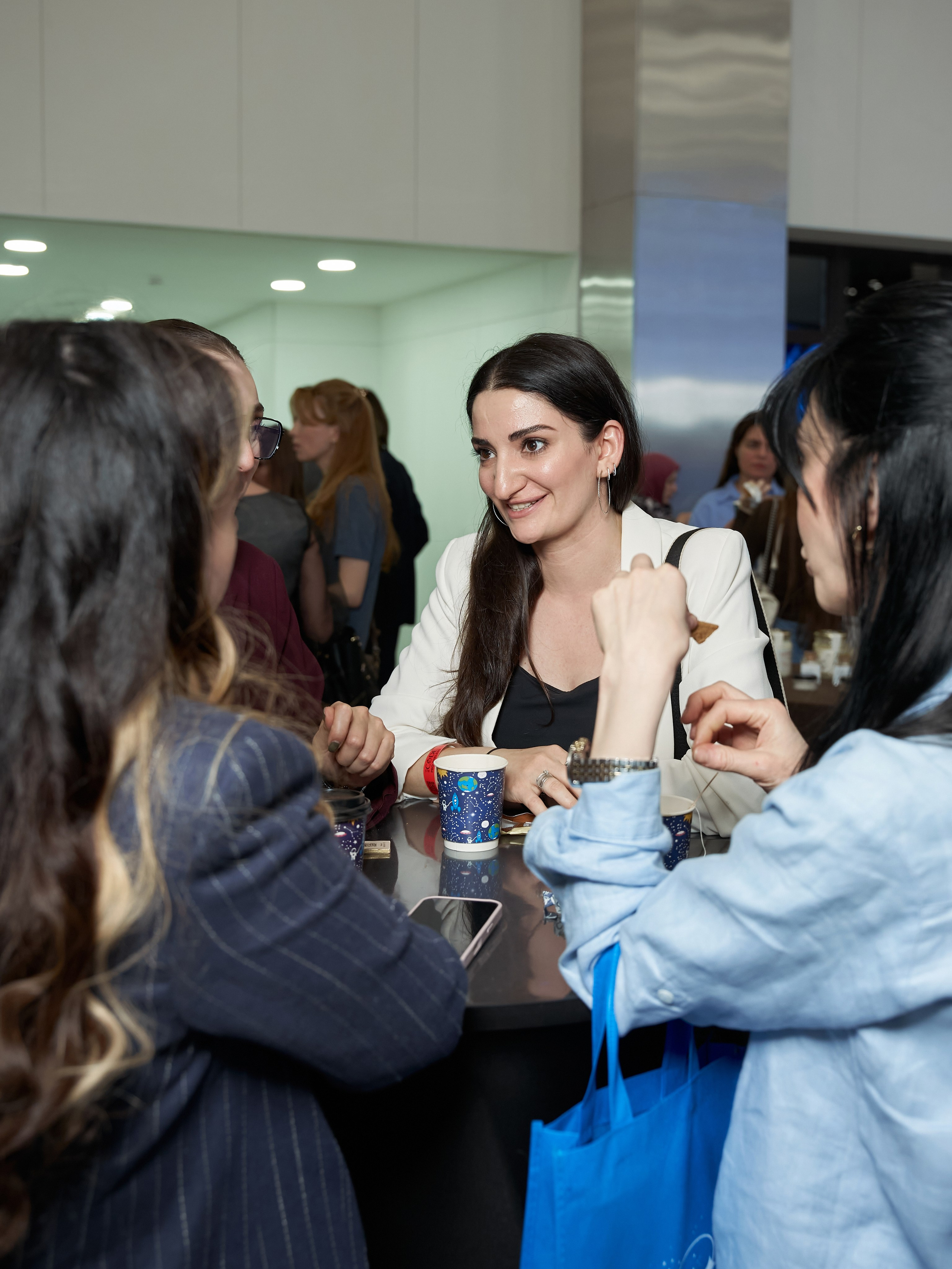 СЛУШАТЕЛИ. PRO-AGELESS