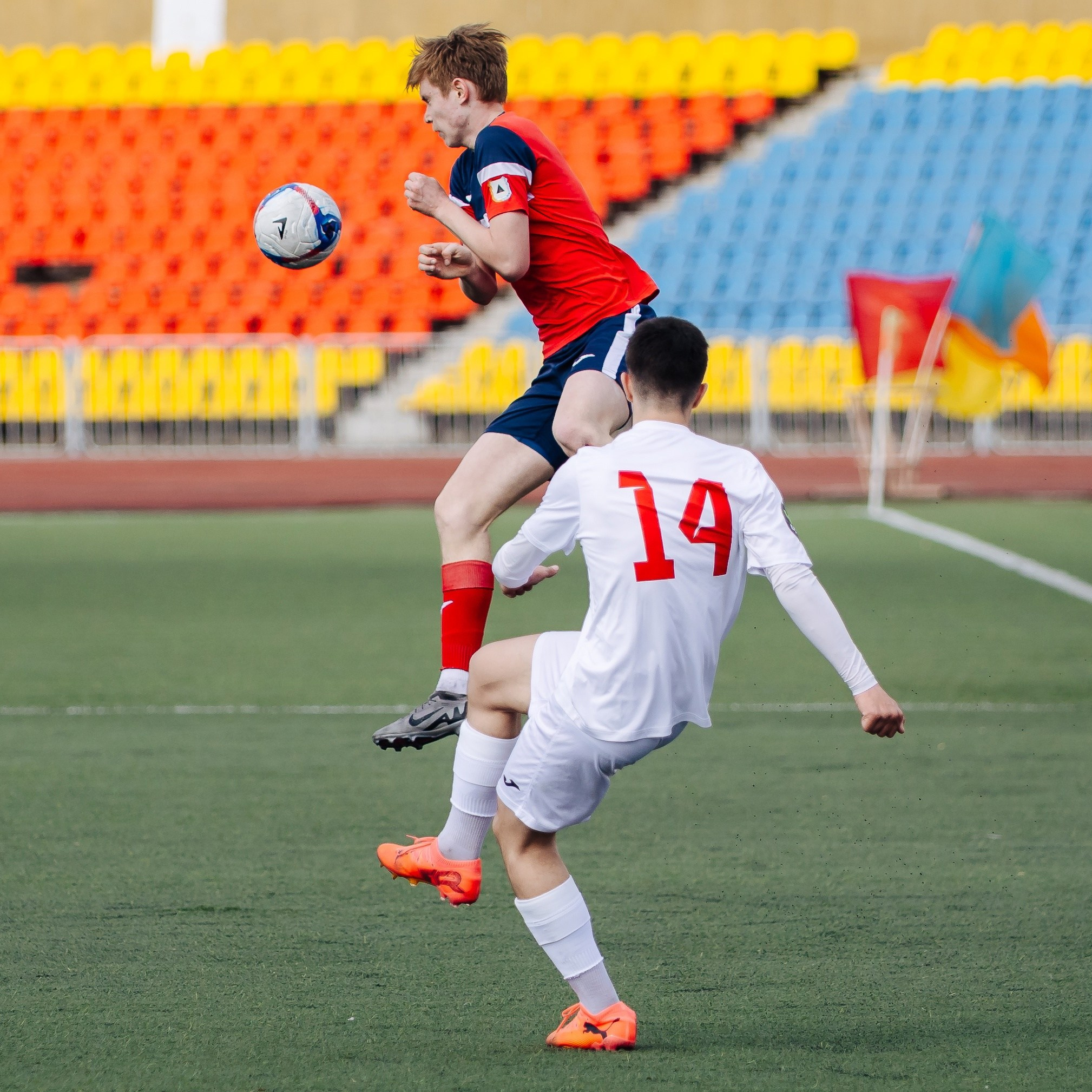 ФК «Металлург-Магнитогорск» vs ФК «ОСШ-Челябинск-М» // 05.04.25. Денис Прохоров Фотограф в г. Магнитогорск