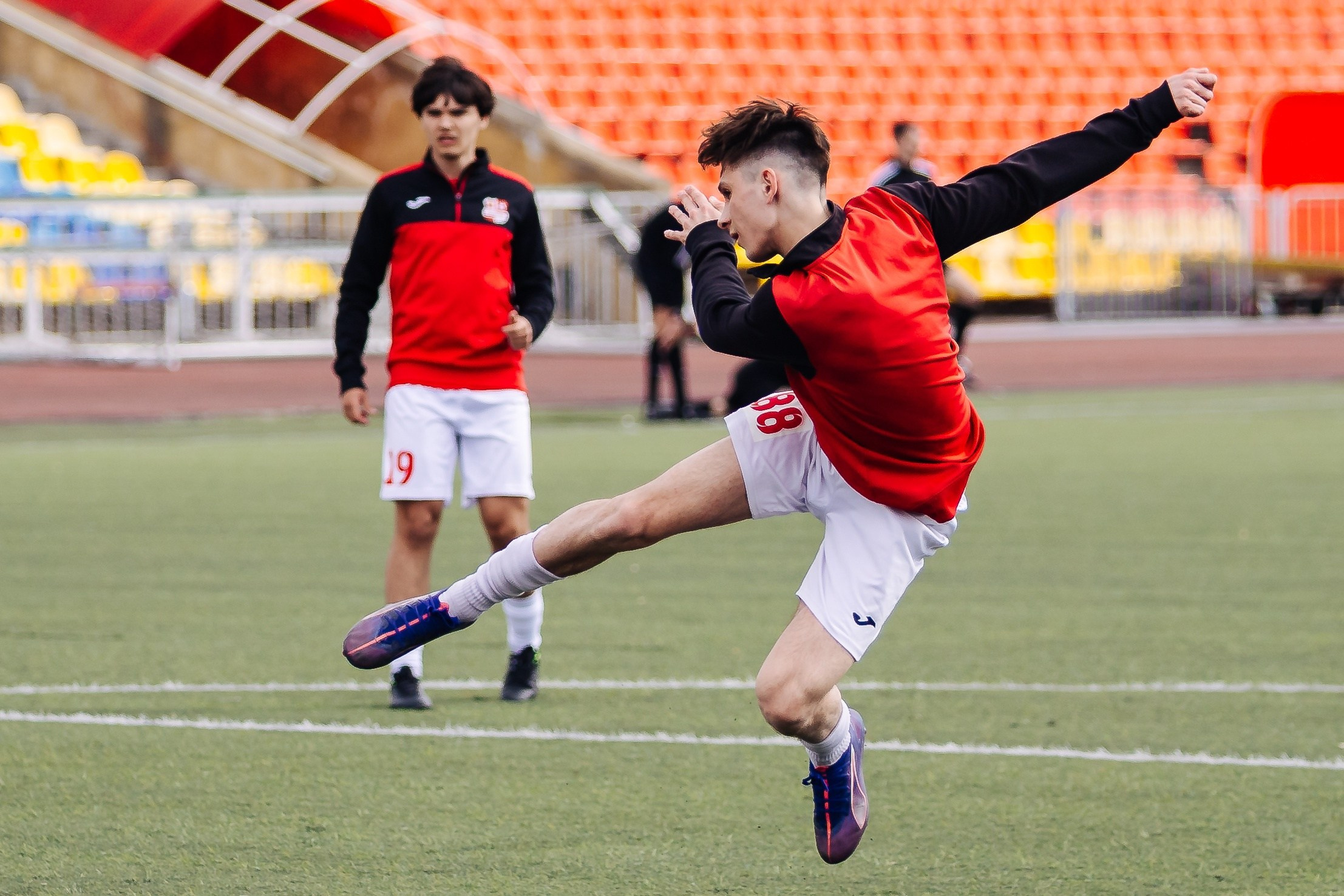 ФК «Металлург-Магнитогорск» vs ФК «ОСШ-Челябинск-М» // 05.04.25. Денис Прохоров Фотограф в г. Магнитогорск