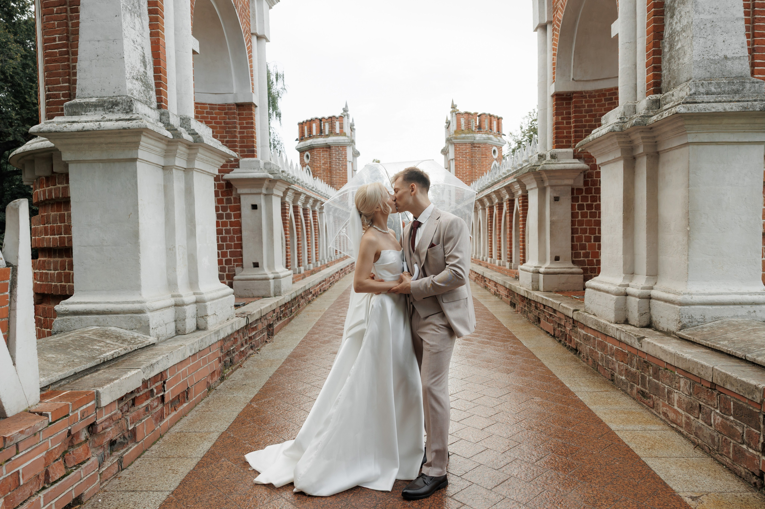 Отель «Милан», Шипиловский ЗАГС, прогулка в парке Царицыно. Свадебный и репортажный фотограф (Москва, Королев и другие)