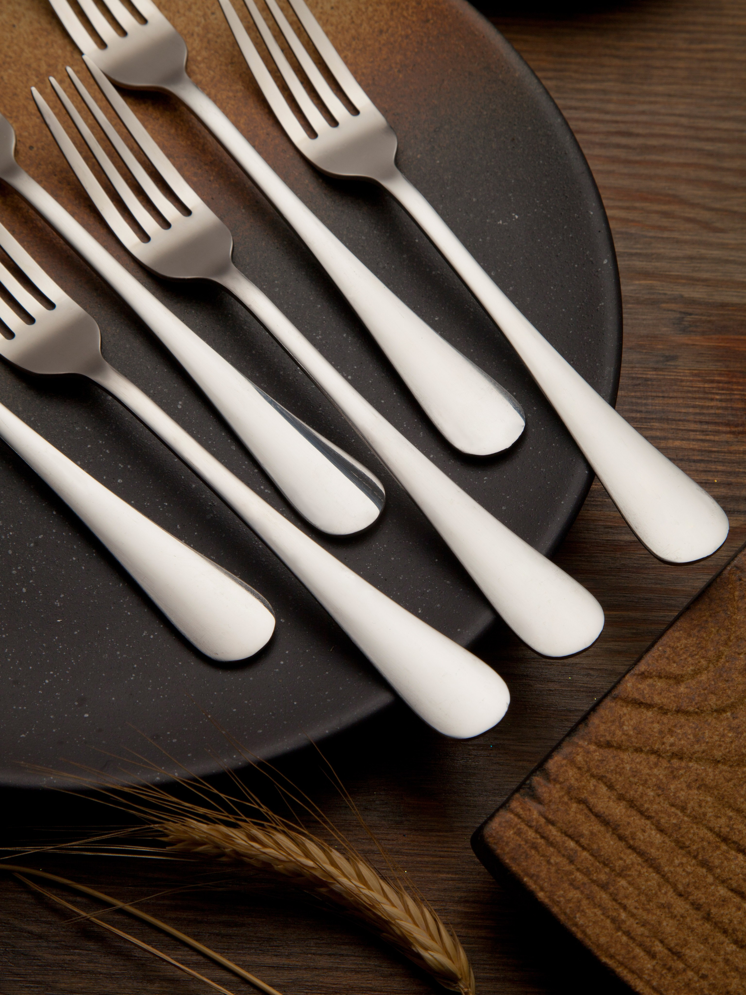 Рекламная съемка. Столовые приборы. Фотограф Мария Кольцова