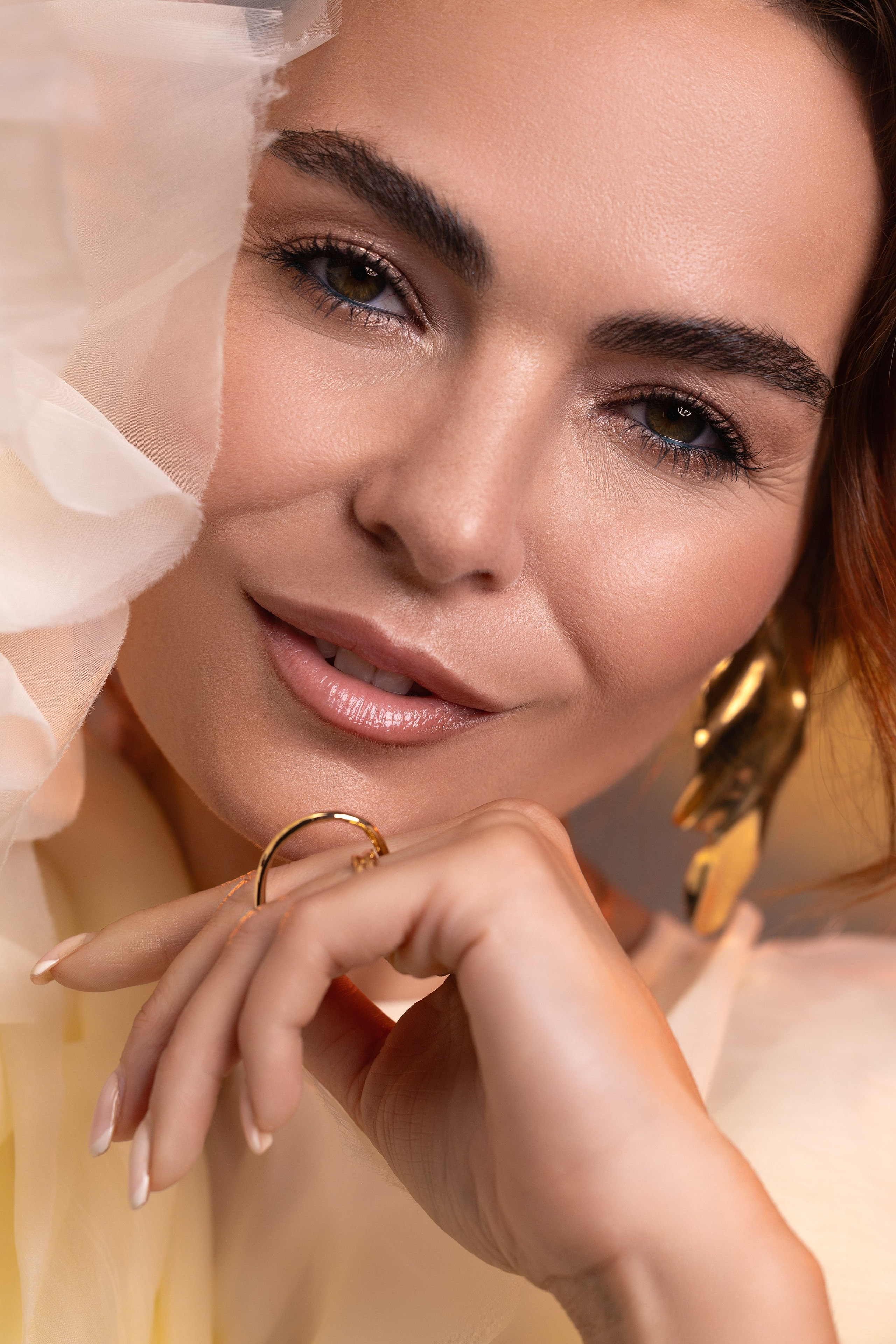 Женский портрет в студии. Фотограф Минск