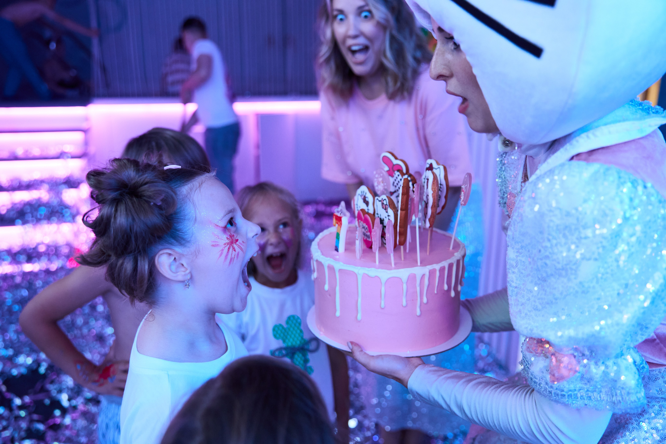 ДЕНЬ РОЖДЕНИЯ. ФОТОГРАФ ВО ВЛАДИВОСТОКЕ| СВАДЕБНЫЙ ФОТОГРАФ