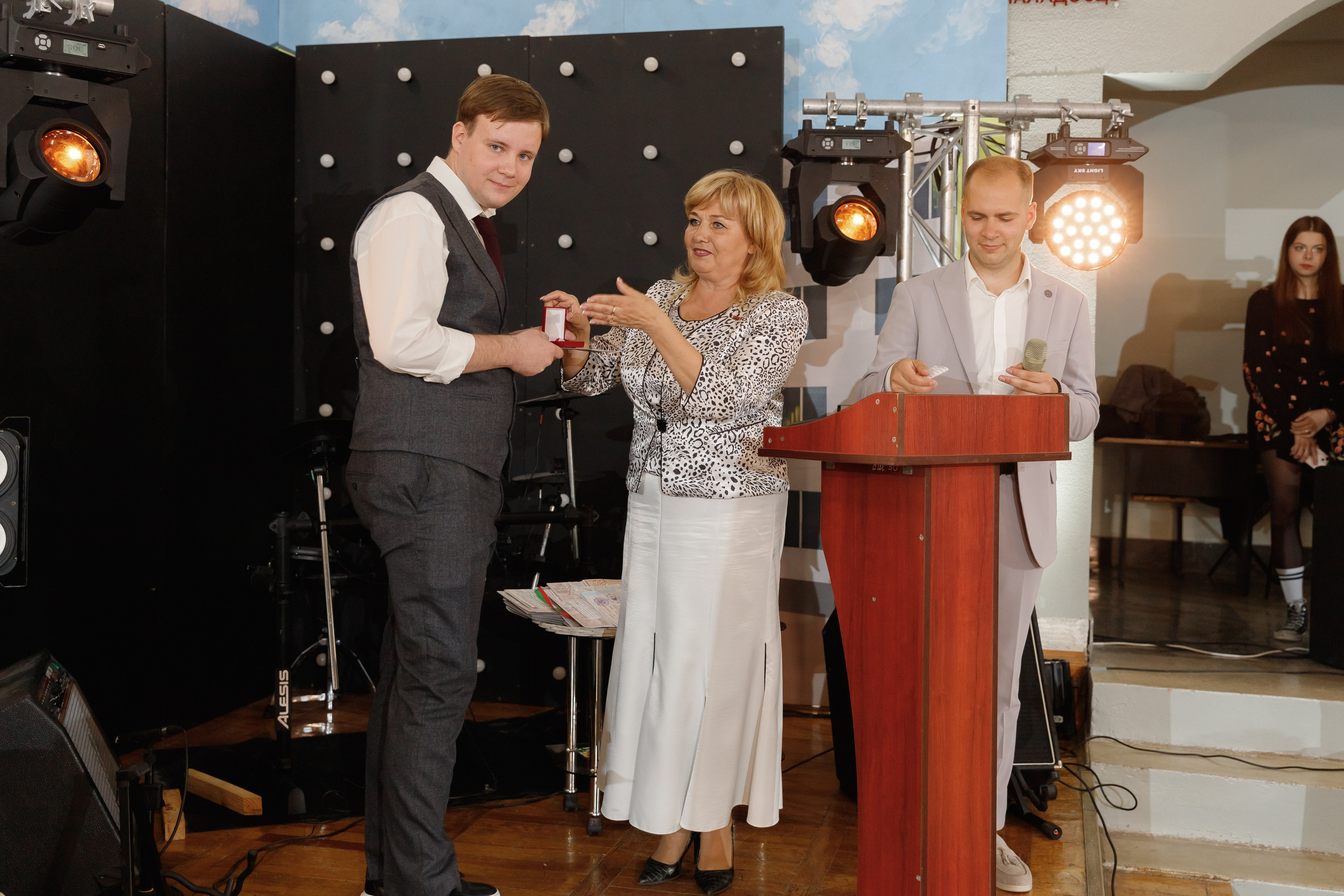 Школьный выпускной 2023 год в Минске. Свадебный фотограф в Минске/Беларуси Сергей Спиридонов