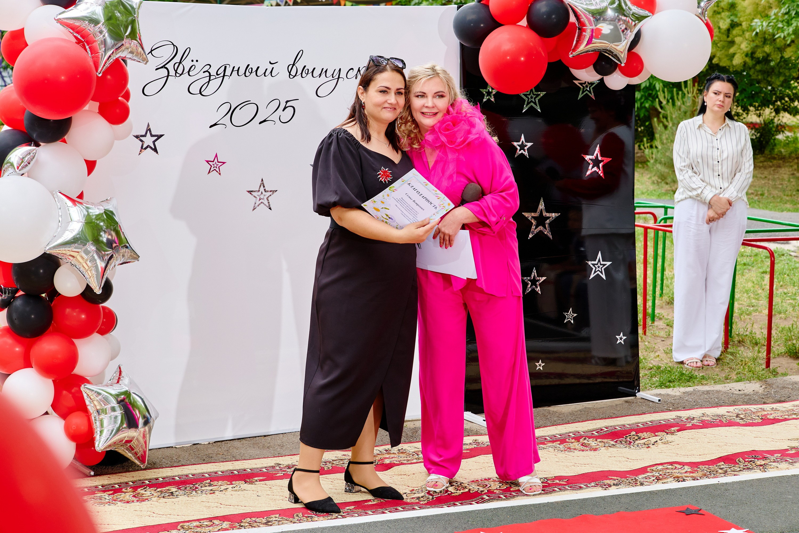 Выпускной 45 сад. Фотограф Выпускные альбомы Таганрог Сергей Коробченко