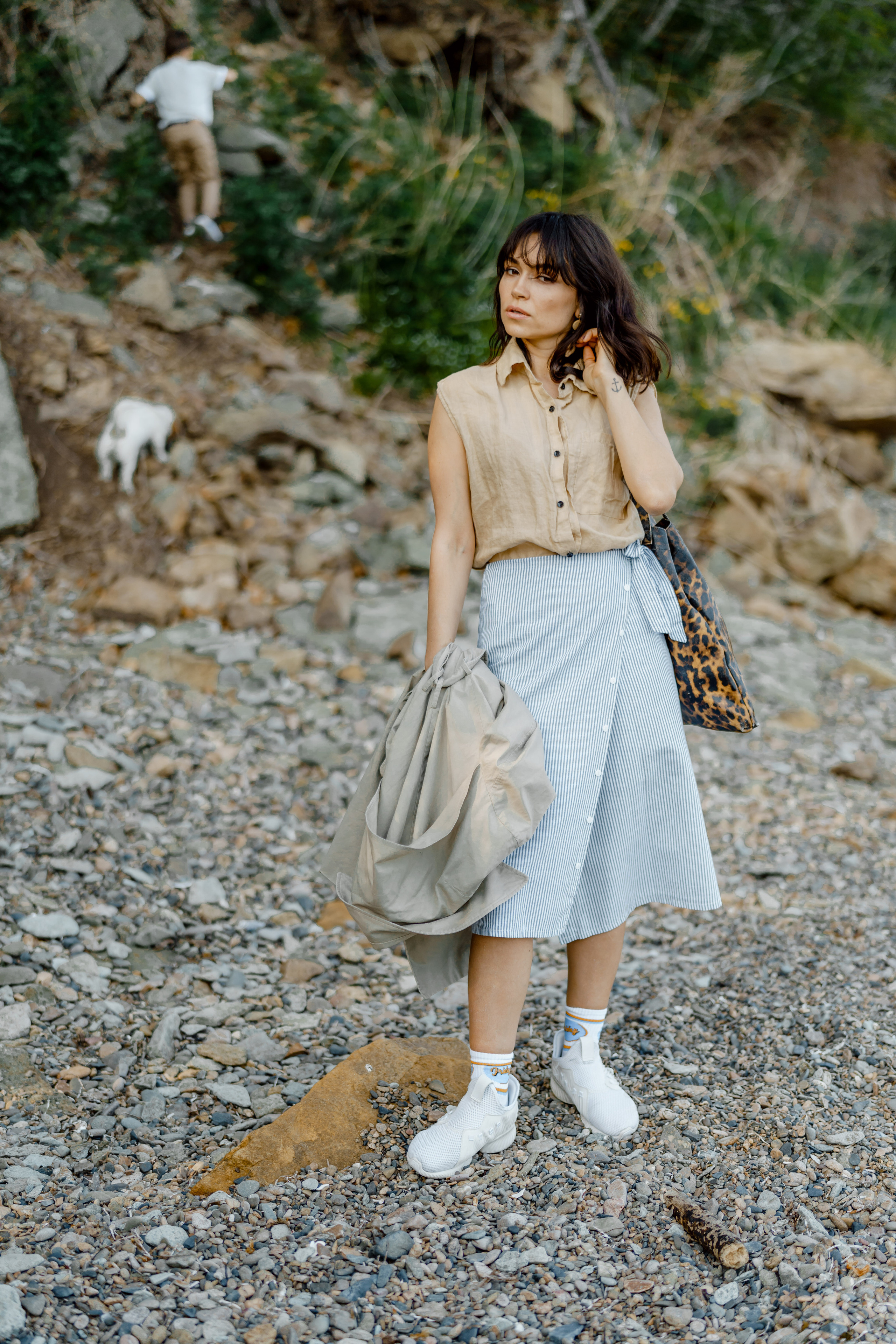 Берег моря воздушный змей и собака. Фотограф Lifestyle в Хабаровске, Владивостоке Землякова Елена