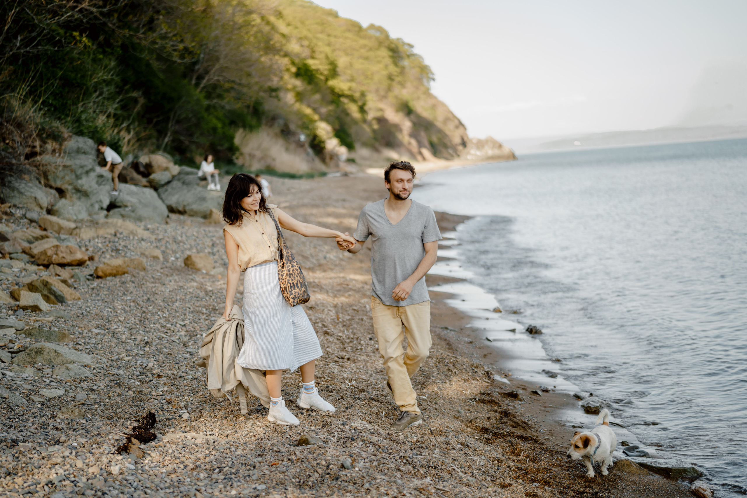 Берег моря воздушный змей и собака. Фотограф Lifestyle в Хабаровске, Владивостоке Землякова Елена