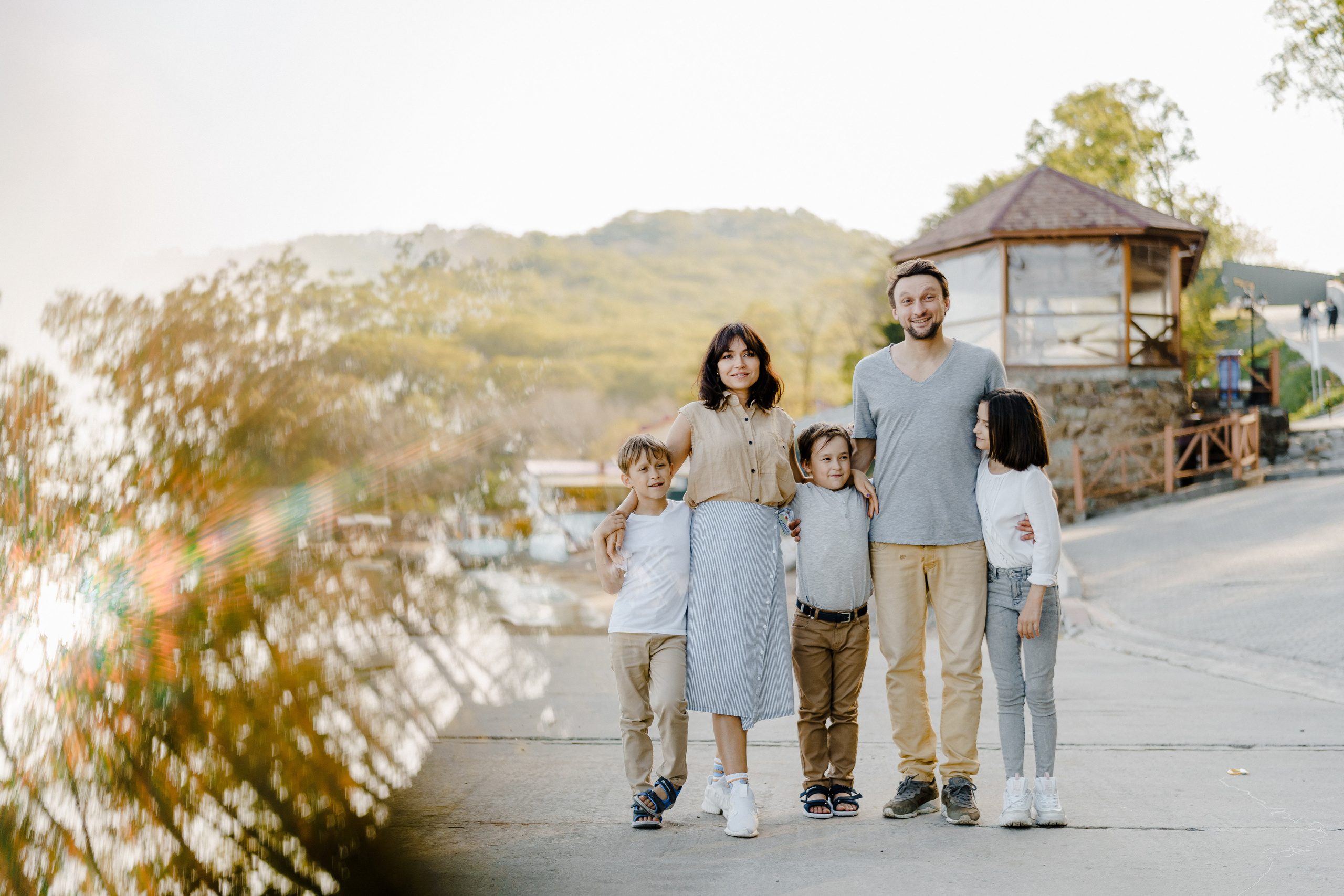 Берег моря воздушный змей и собака. Фотограф Lifestyle в Хабаровске, Владивостоке Землякова Елена