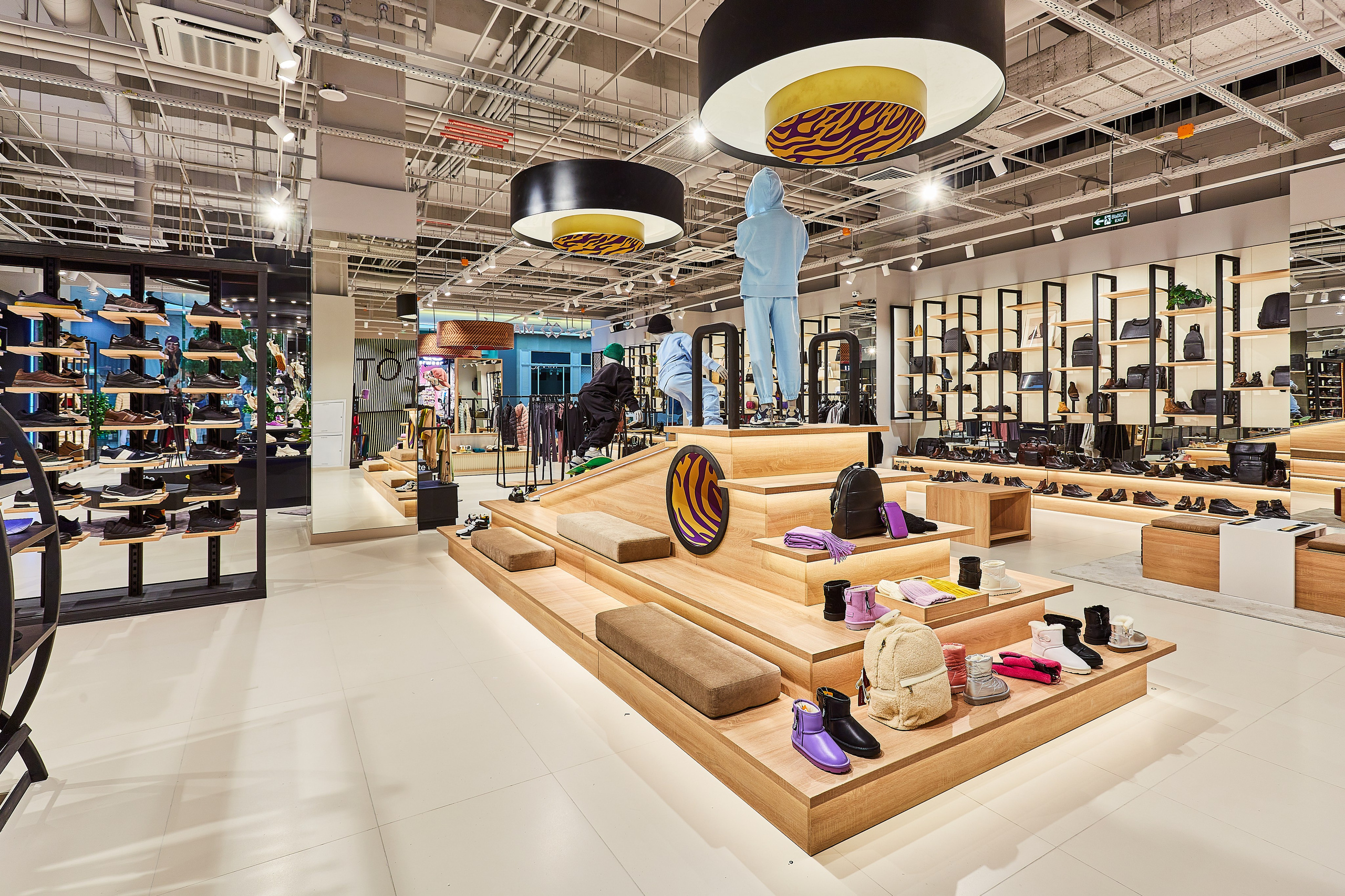 Съемка торгового магазина. Фотограф Руслан Потапов в Краснодаре