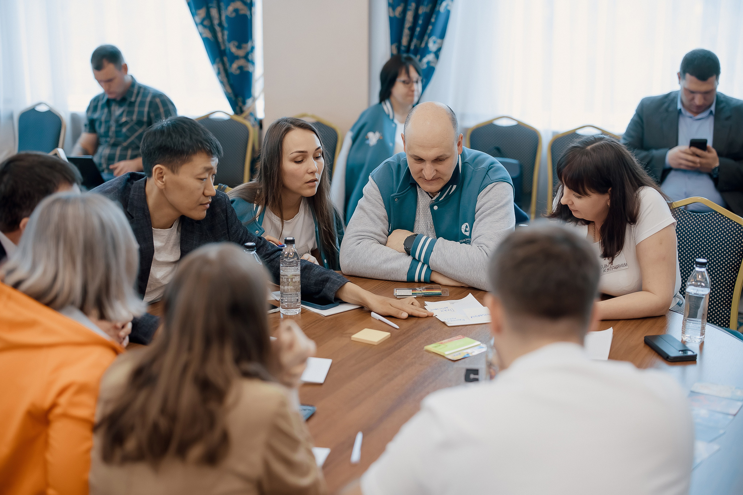 Конференция. Свадебный фотограф