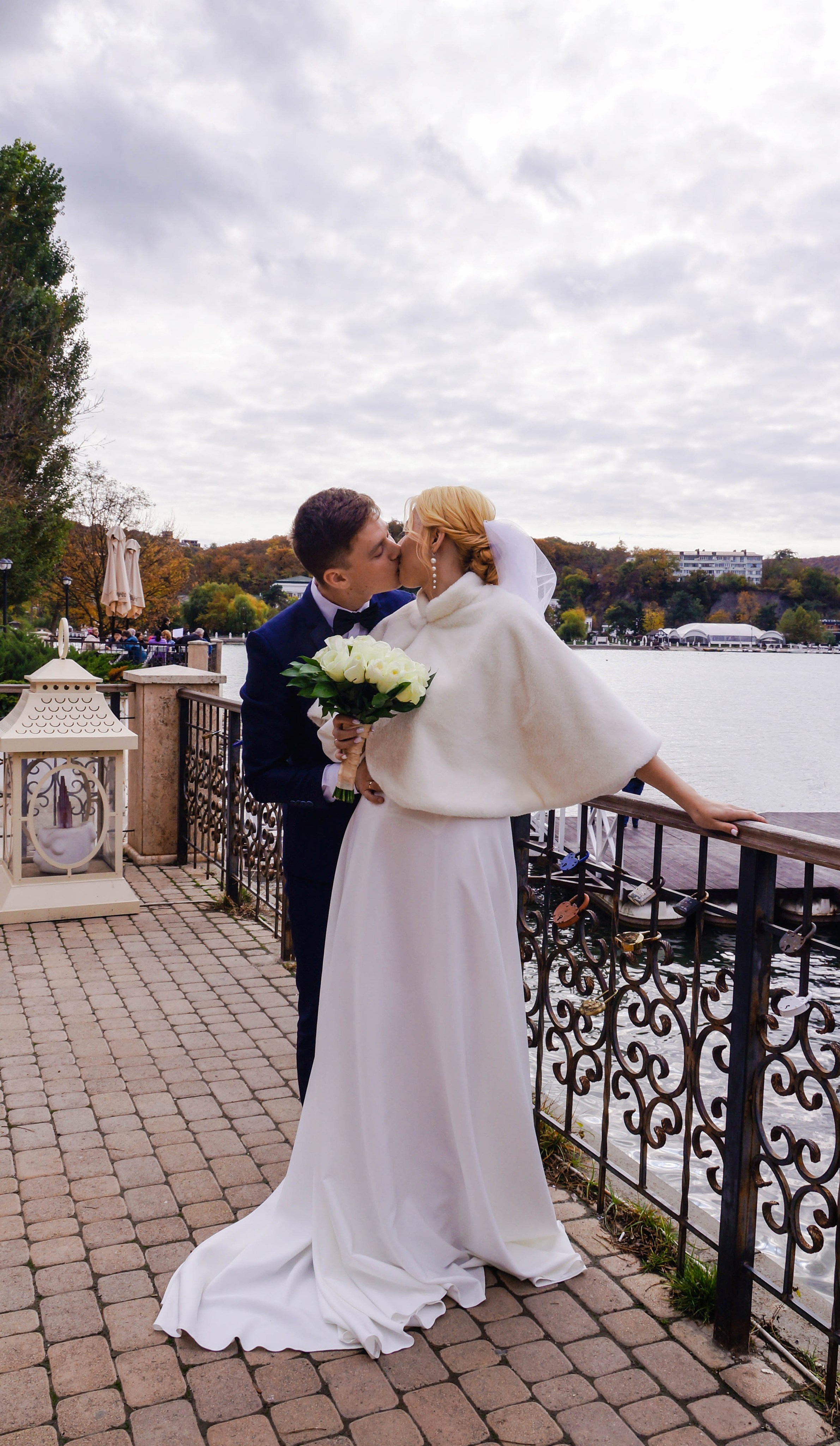 Свадьба в Абрау. Фотограф Сочи. Фотосессии. Свадебный фотограф