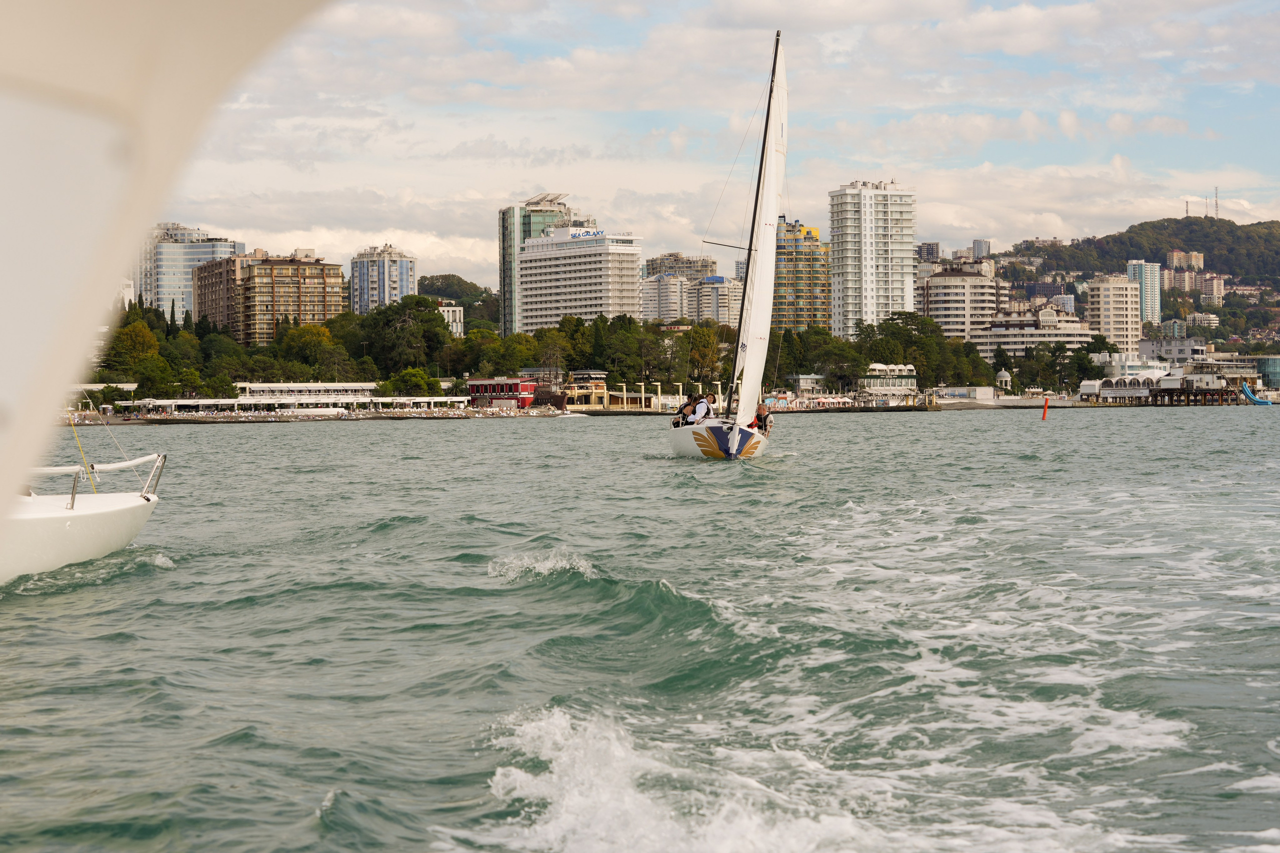 Яхтенная регата для компании Агрегатка. Репортажный фотограф в Красной Поляне и Сочи Павлюченко Екатерина