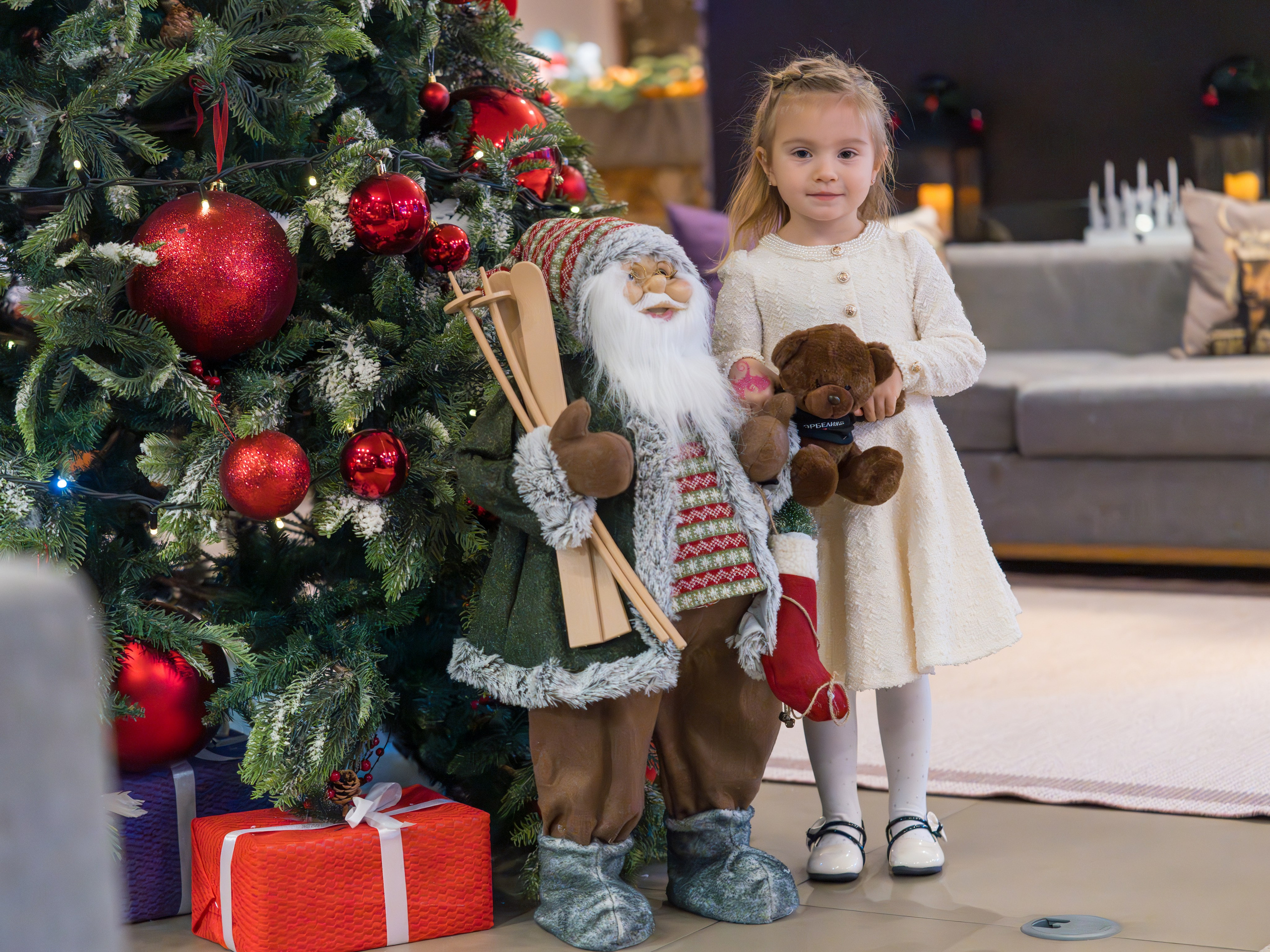 Новый год 2024 в ресторане Эрбелия. Репортажный фотограф в Красной Поляне и Сочи Павлюченко Екатерина