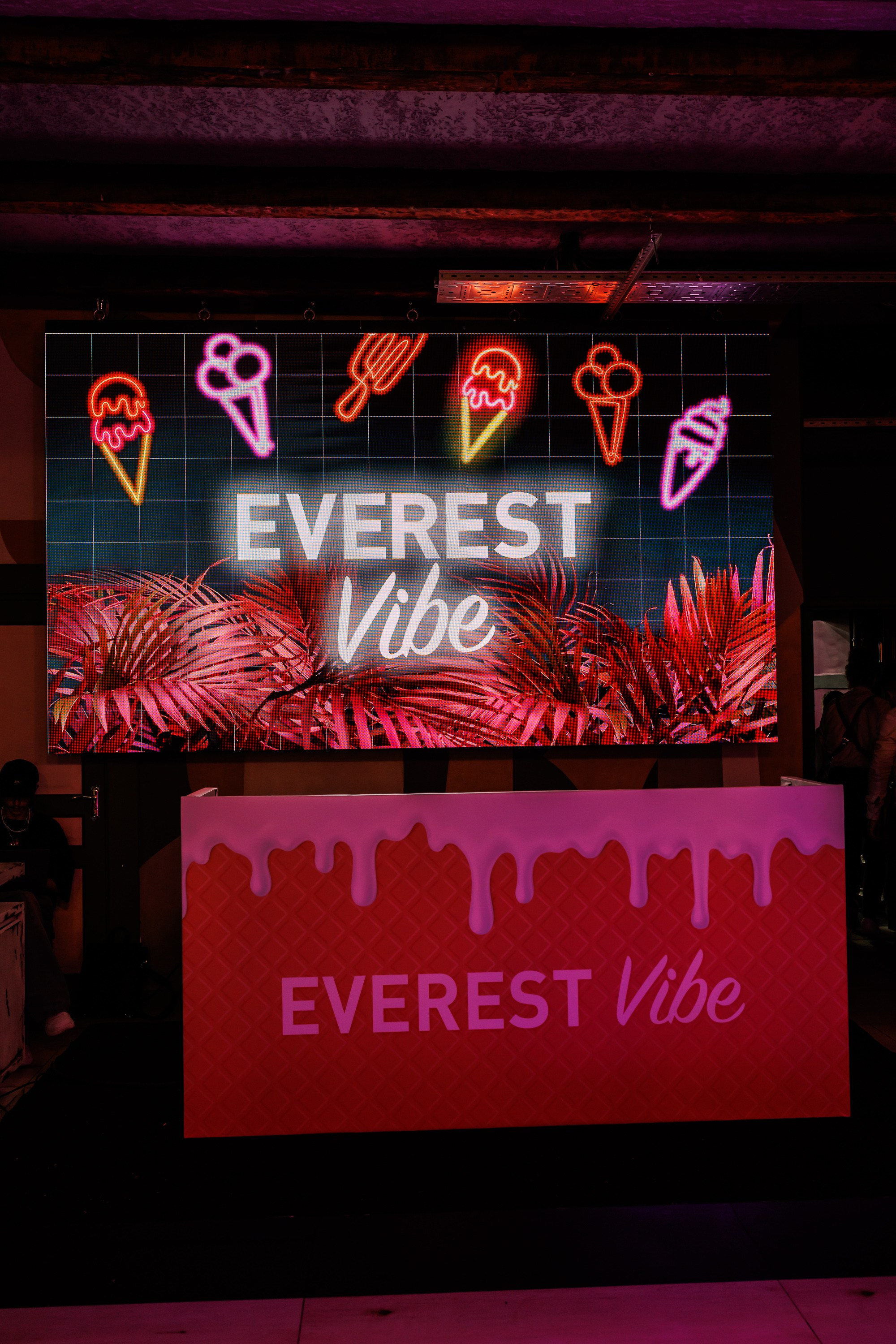 EVEREST VIBE good vibes only 16.08.2023. EVEREST PHOTO REPORT