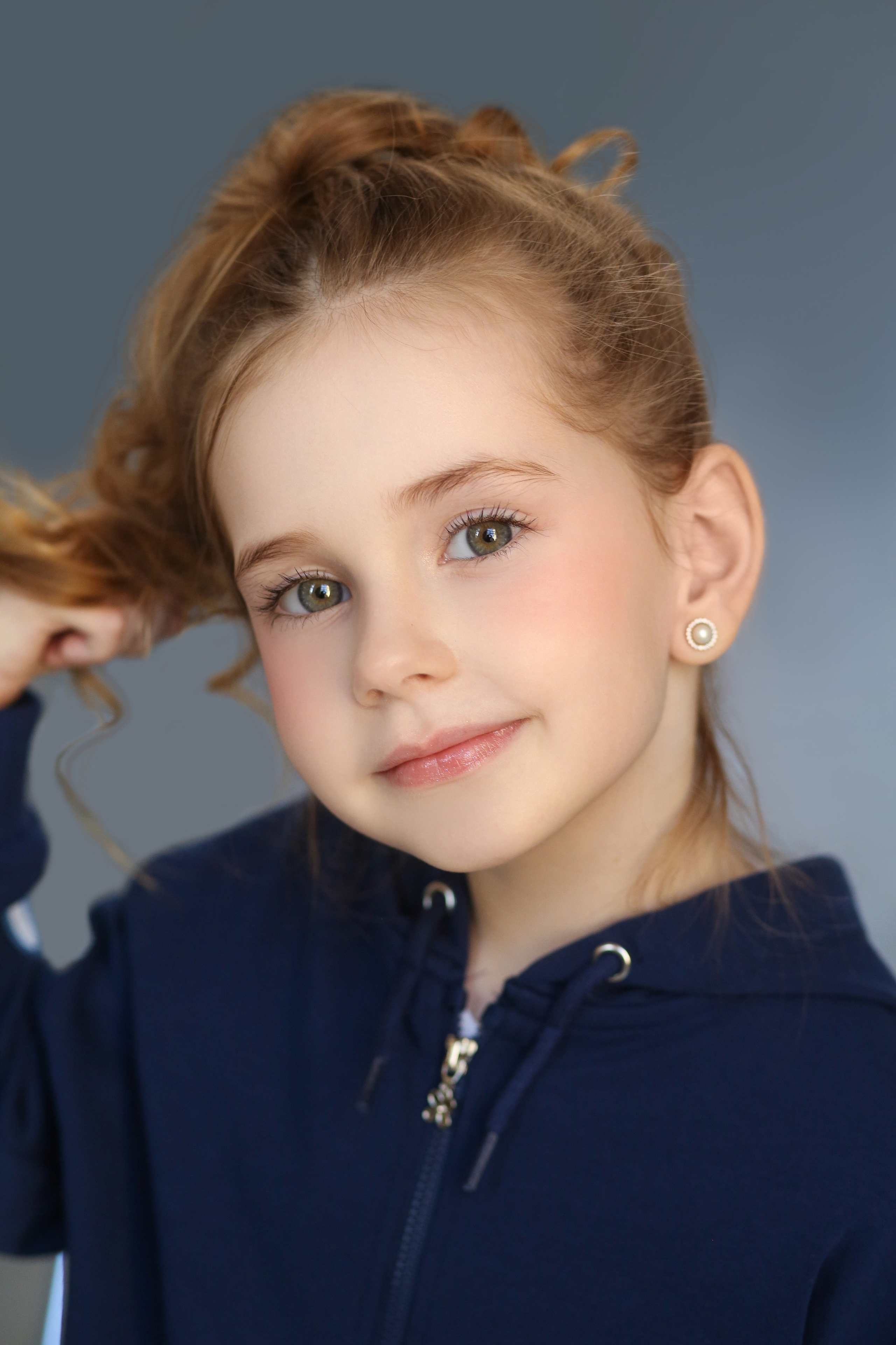 Пивнева Анна. Model base