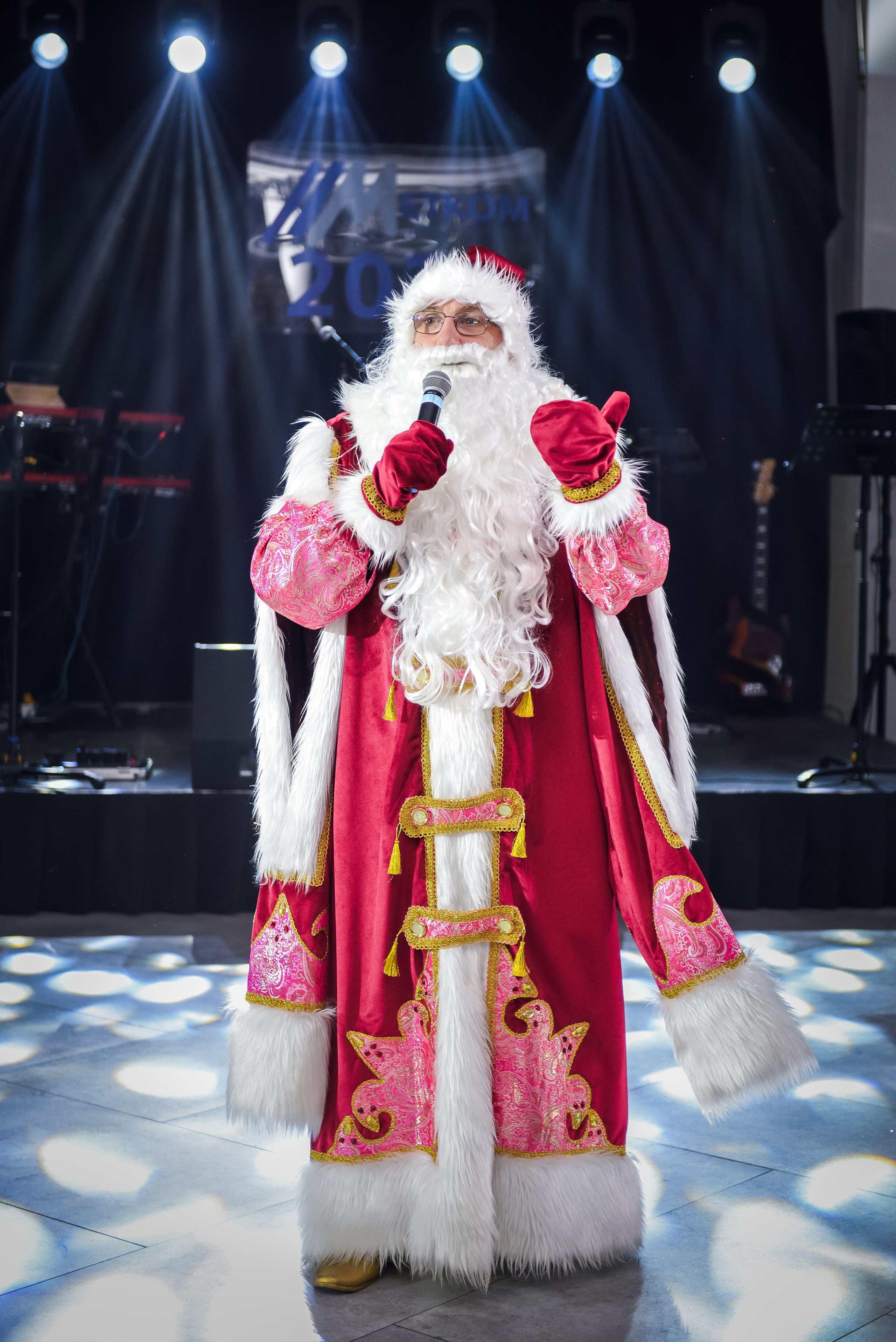 Новогодний корпоратив 2025 Метком. Event-агентство «Бутик Событий» Евгении Гарновской