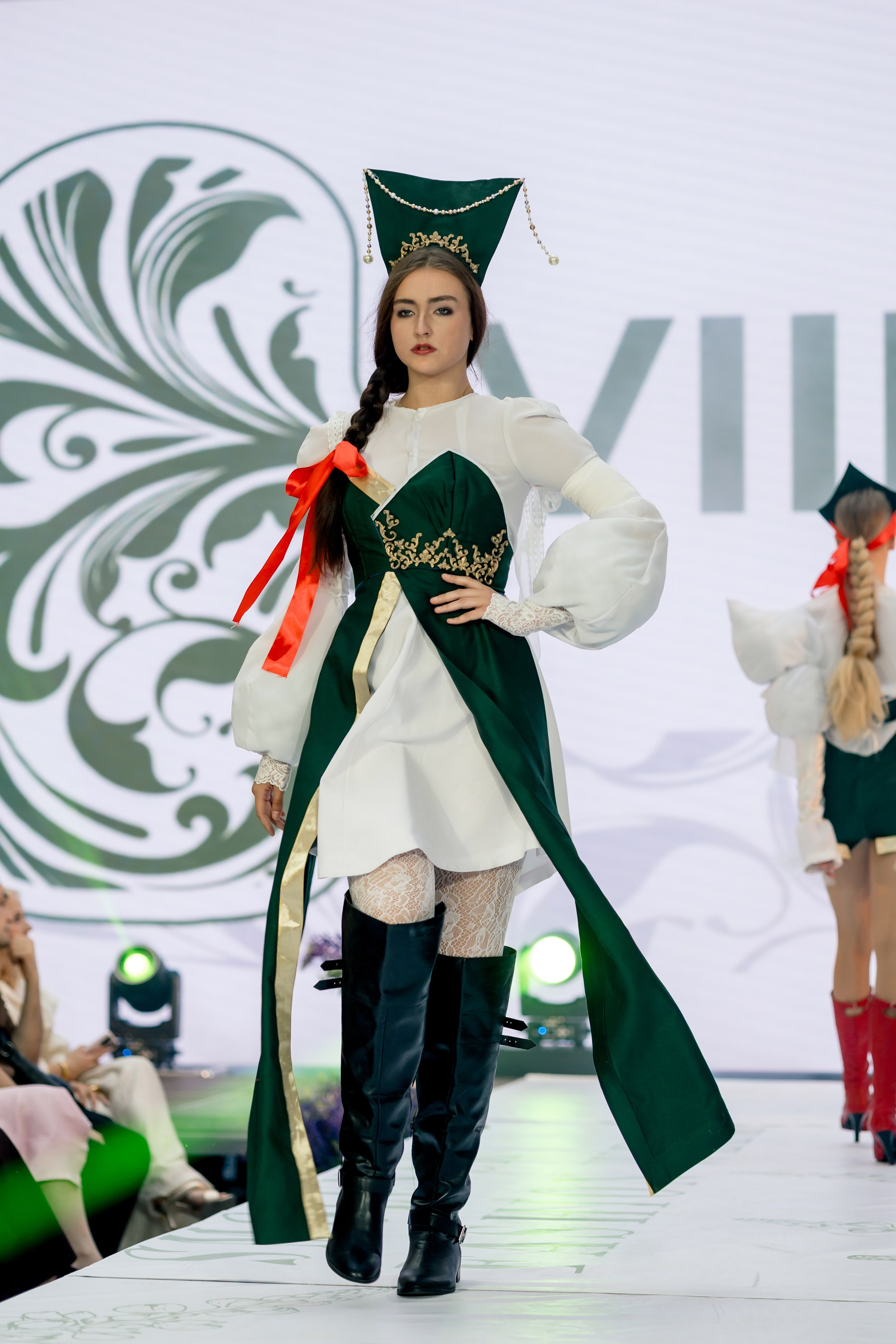 Smolensk Fashion Week 2025_День 2_Смоленская матрешка. Главная