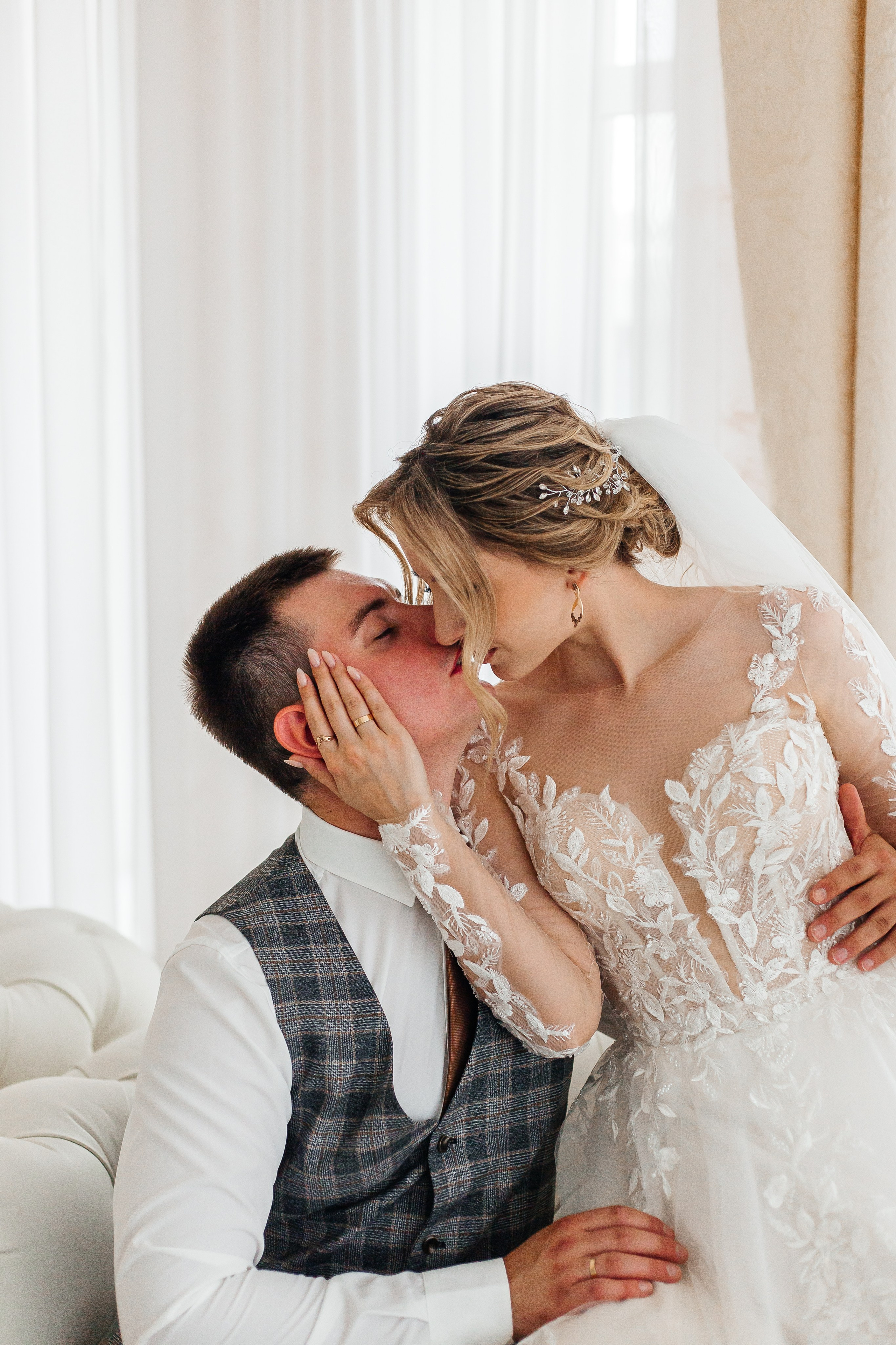 Арина и Владислав. Свадебный и семейный фотограф Анна Казьмина