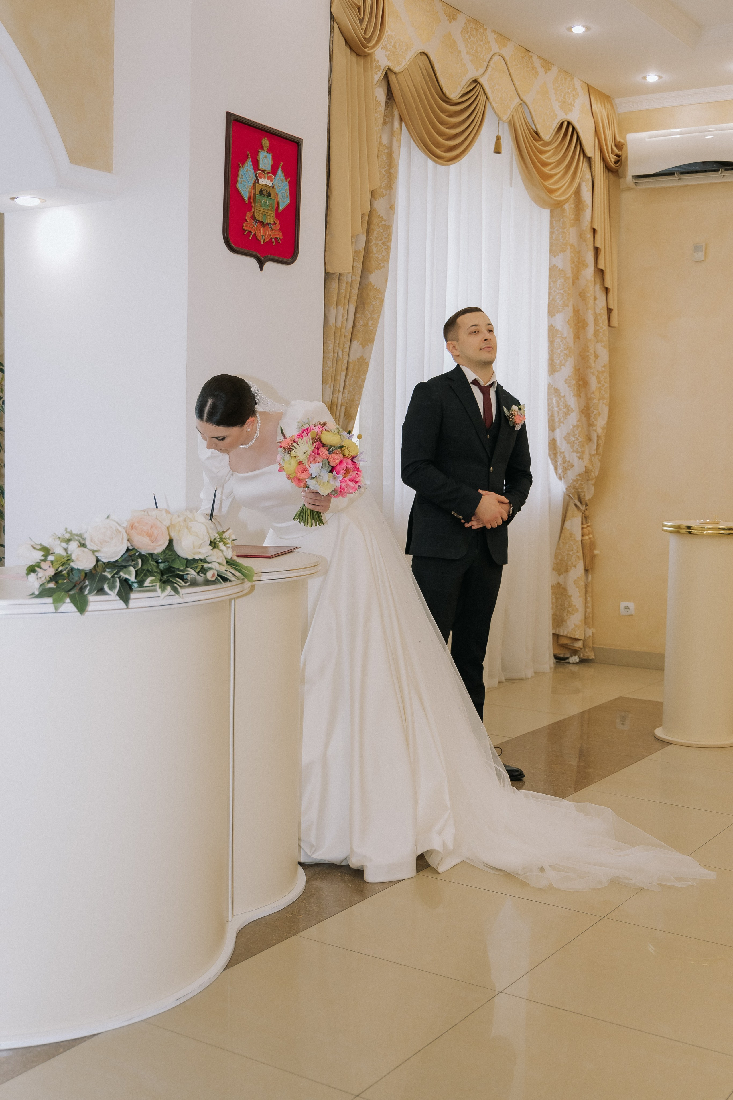 Яна и Святослав. Свадебный день. Свадебная фотография. Арина Рубах