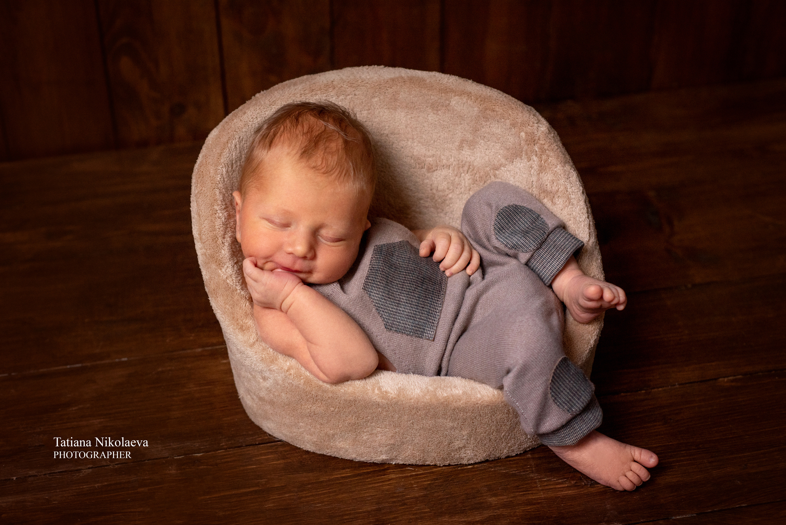 Съемка новорожденных в КЛАССИЧЕСКОМ стиле. Фотограф новорожденных, беременных и детей до года Татьяна Николаева В