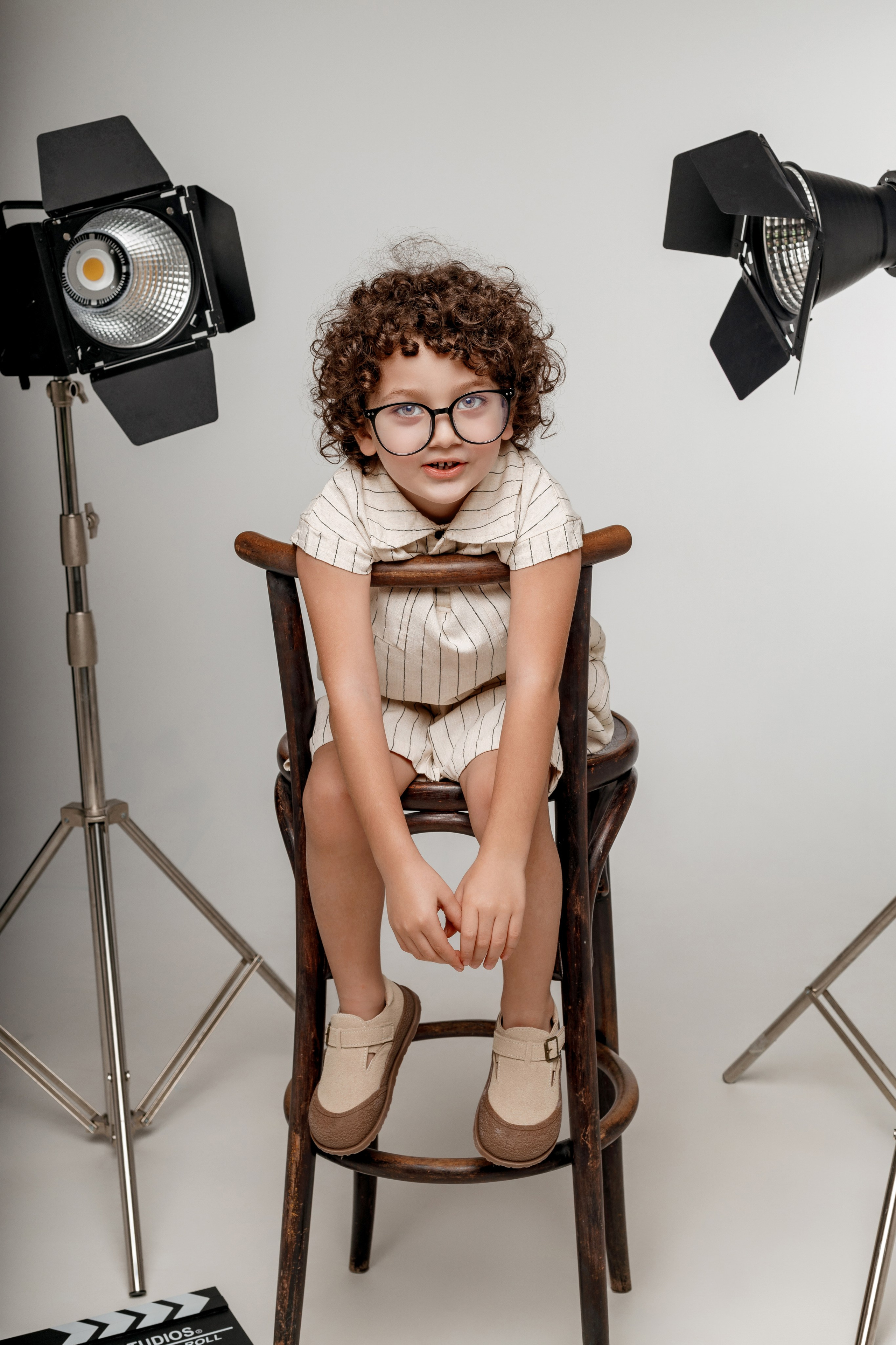 Детская фотосессия Георгия | Профессиональные фотографии в Сочи. Детский студийный фотограф Сочи