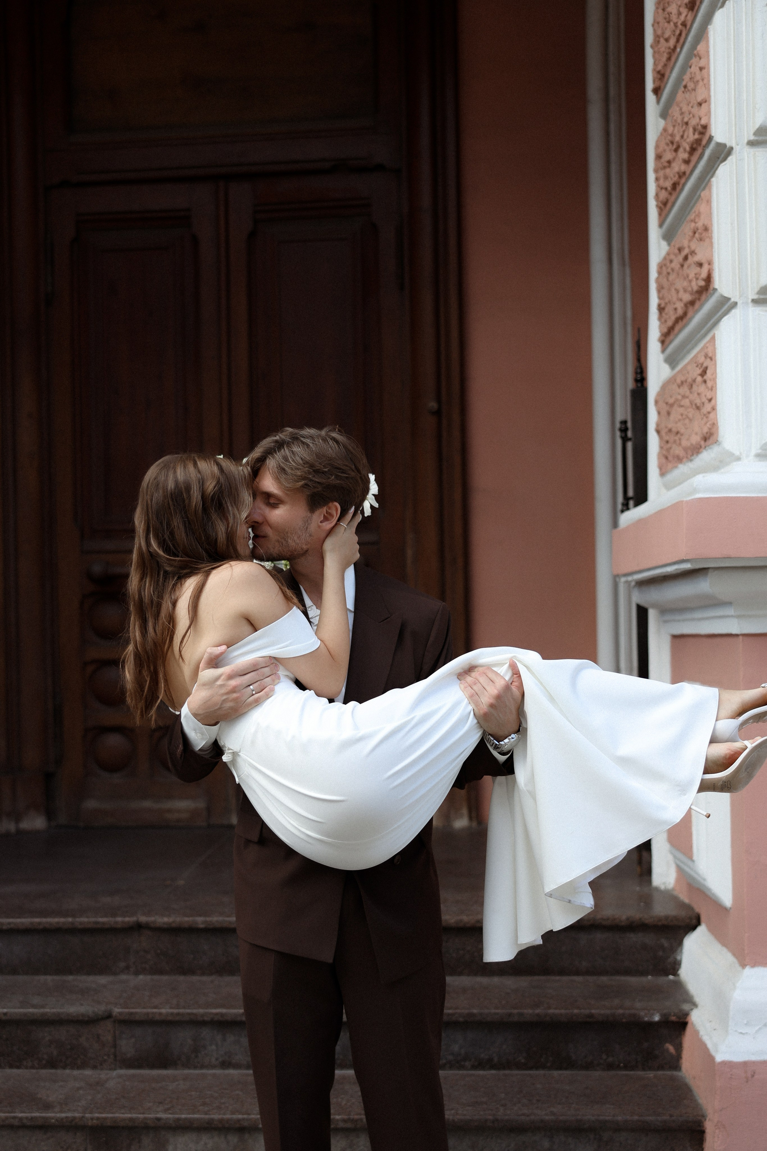 «Я люблю тебя просто так» — Евгения и Влад. Свадебный и семейный фотограф в Москве Ломова Ирина