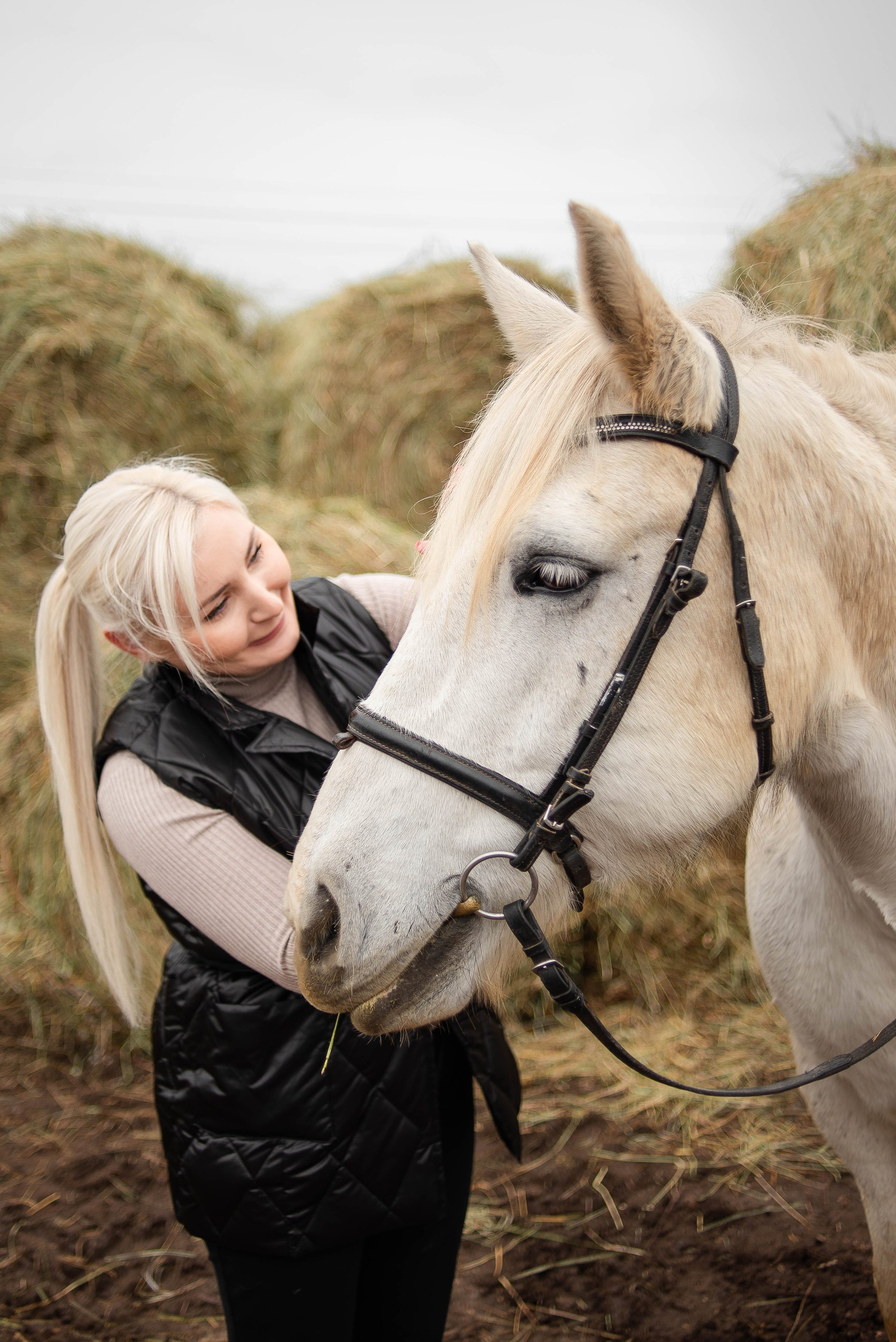 Ангелина с Маней. Главная