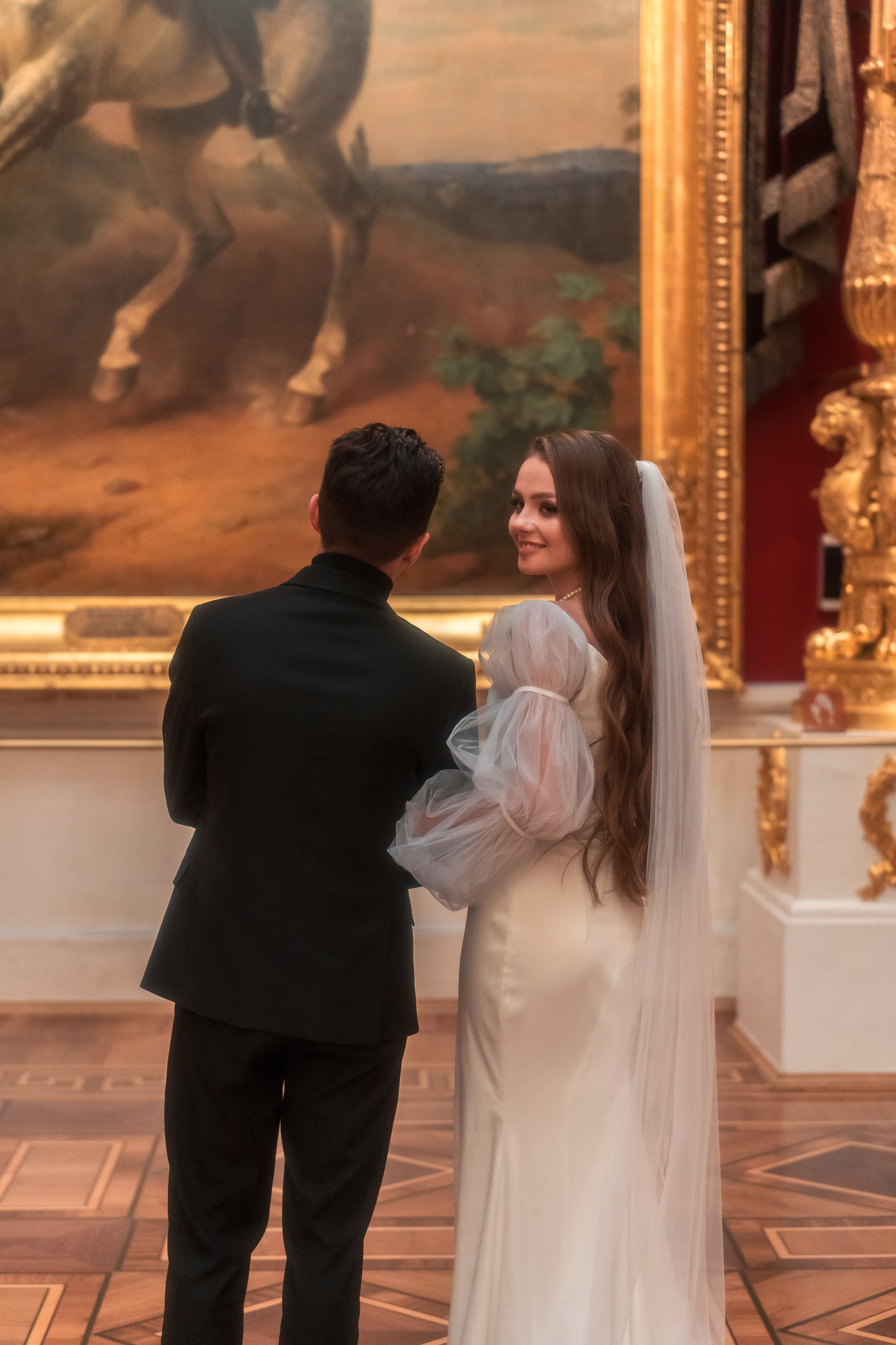 Фотосессия в Эрмитаже упрекрасно передаст Ваш стиль свадьбы!