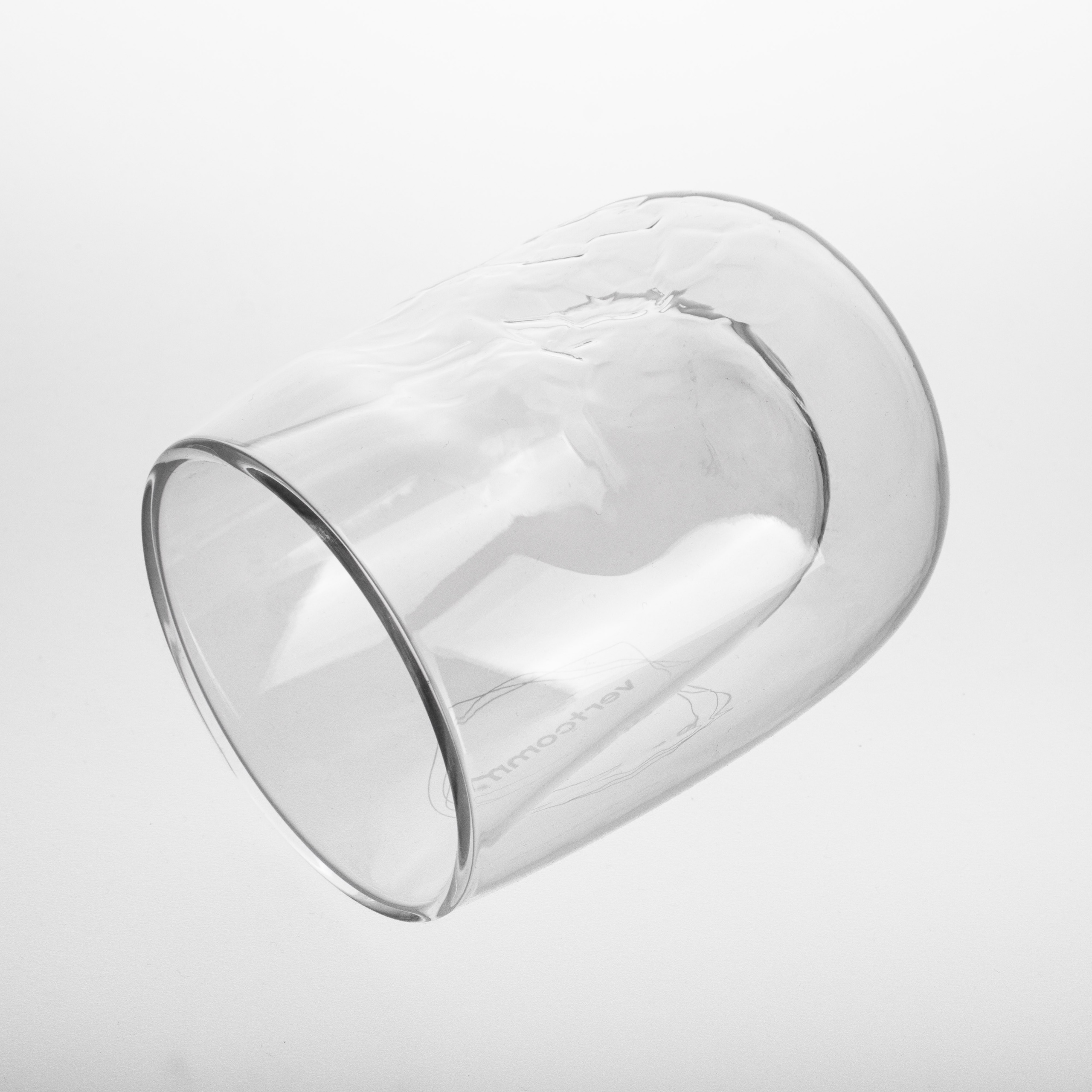 Мерчшоп vertcomm. Романова Александра фотограф в Москве