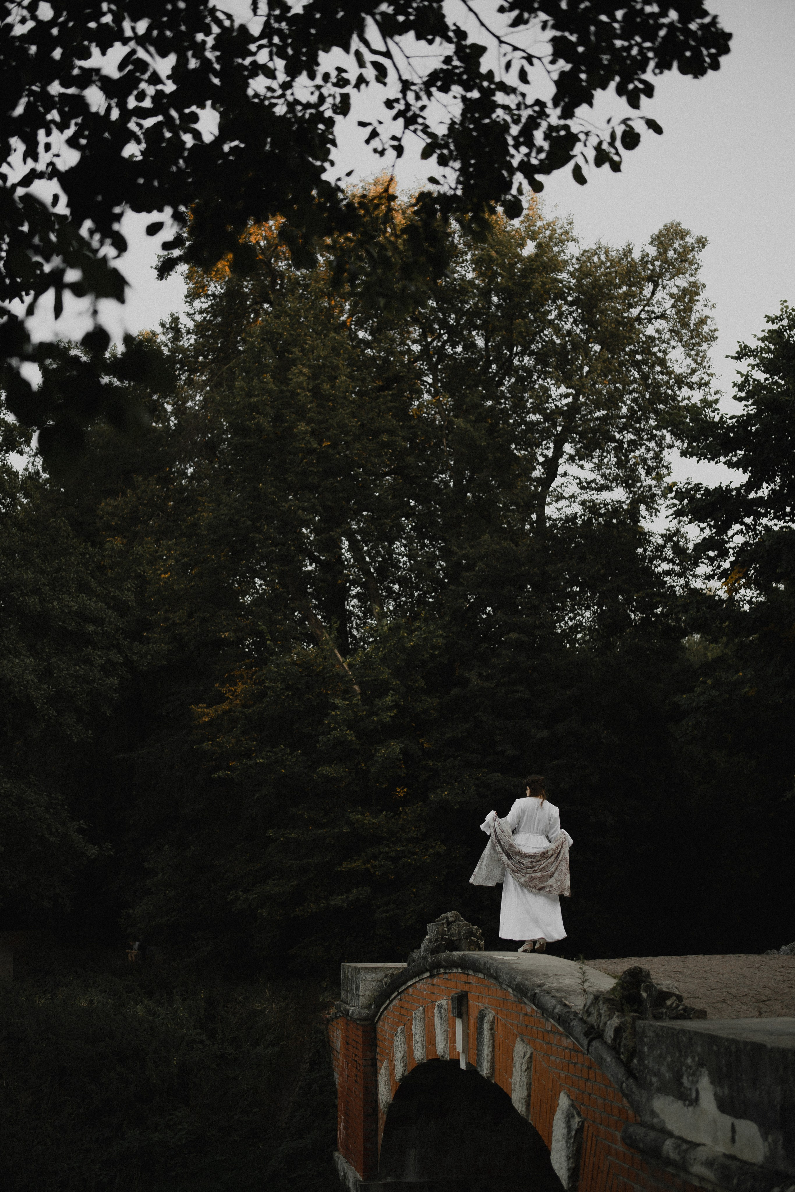 Александра. Твой проводник в мир ушедших эпох, романтики и женственности