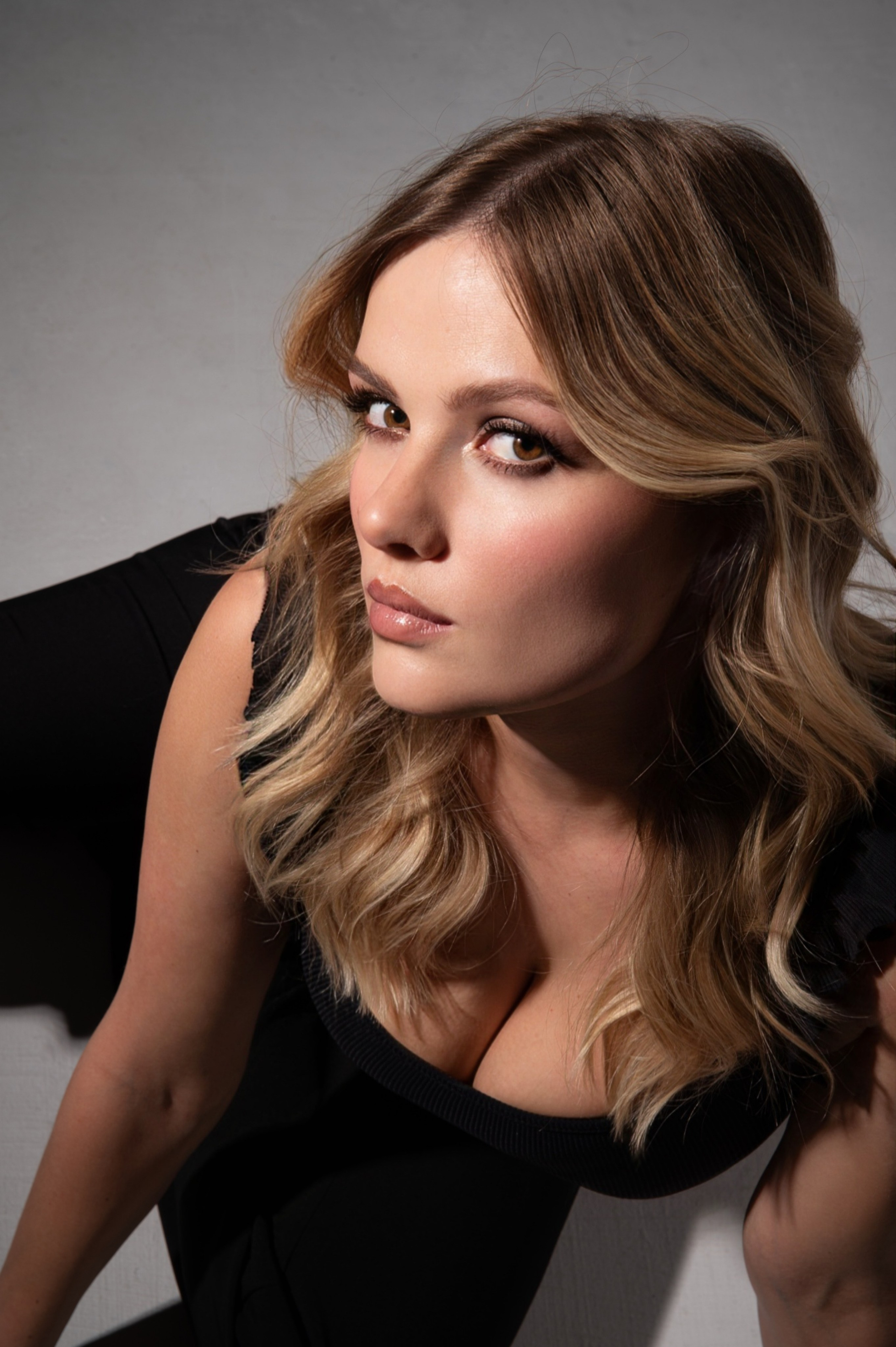 Женский портрет в студии. Портретный фотограф в Москве Наталия Комарова