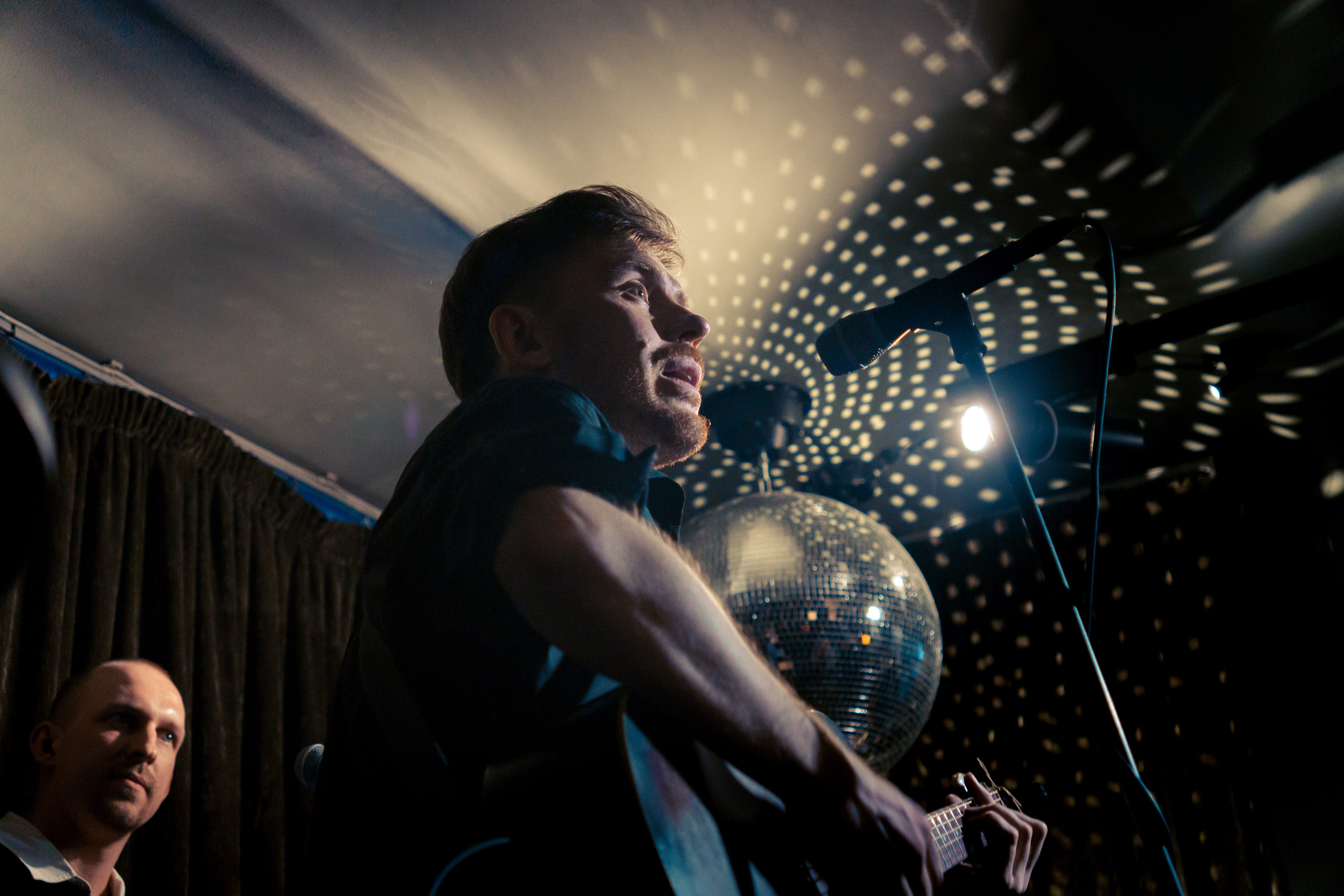 Концерт группы Тони Мак в кабаре Шум. Фотограф в Санкт-Петербурге Ибрагимова Алина