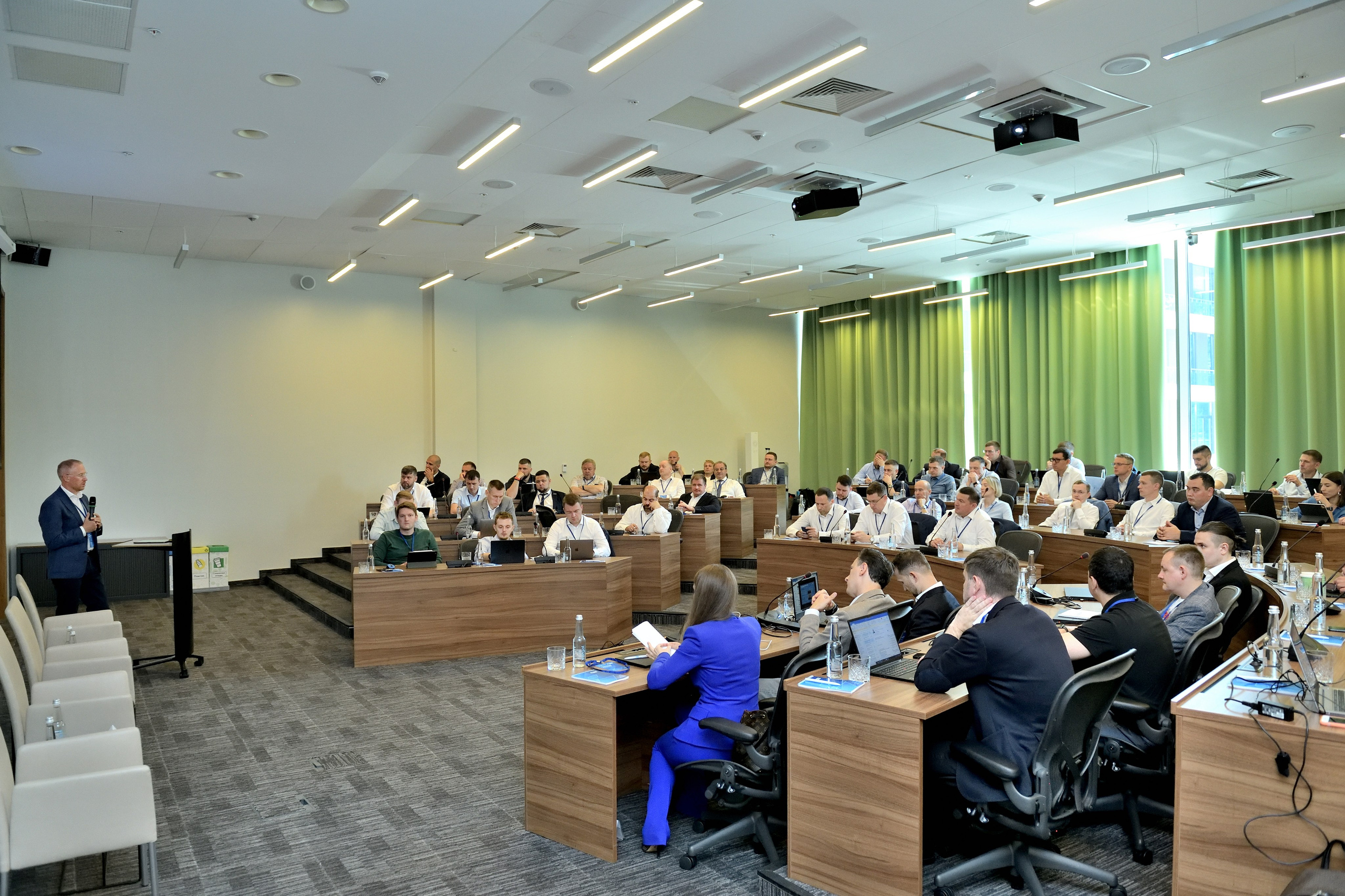 "Форум нефтянников в СберКампусе".