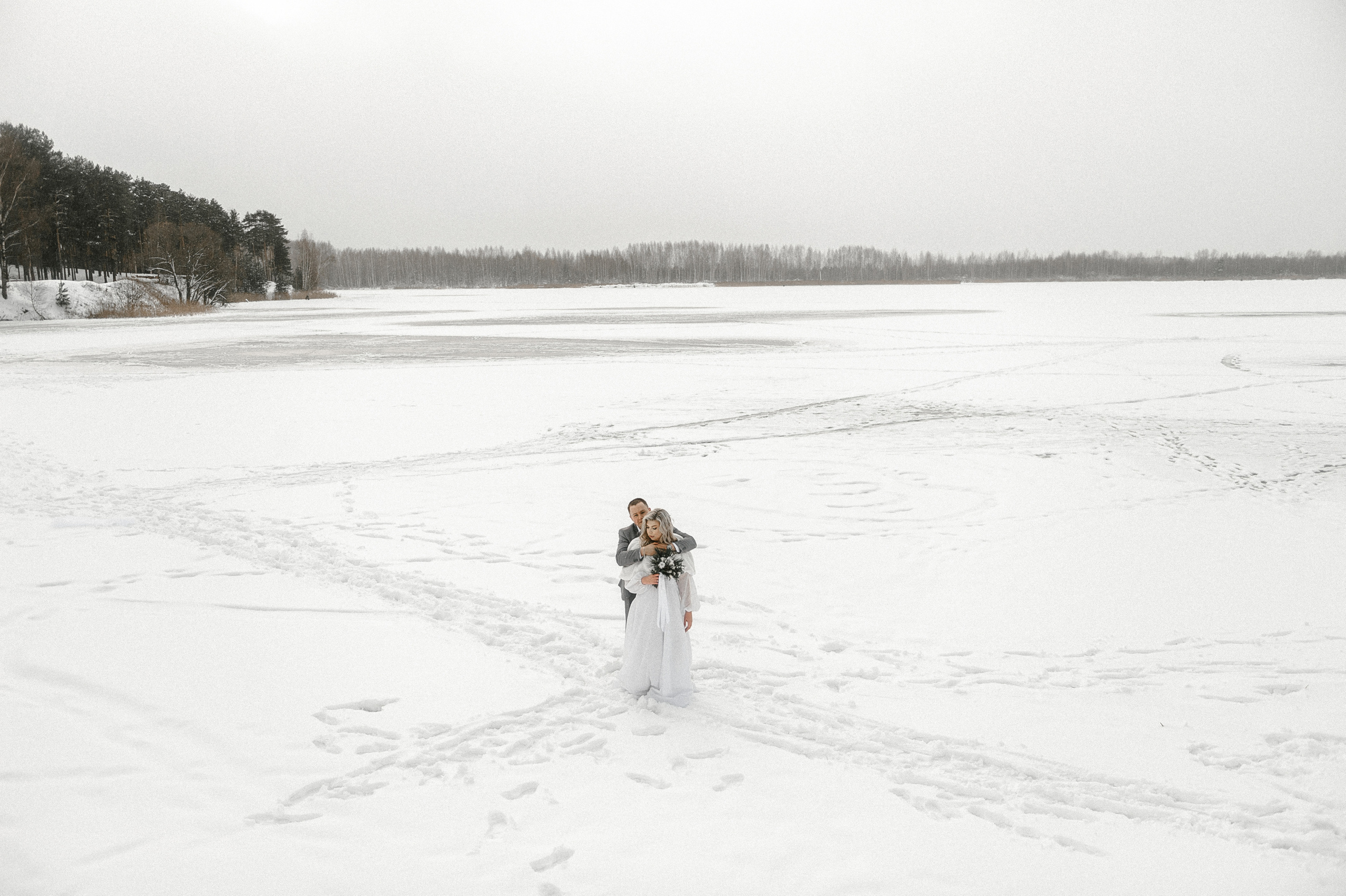 Яна и Гриша и BULLET. Свадебный фотограф в Ярославле и Москве Руслан Иософатов
