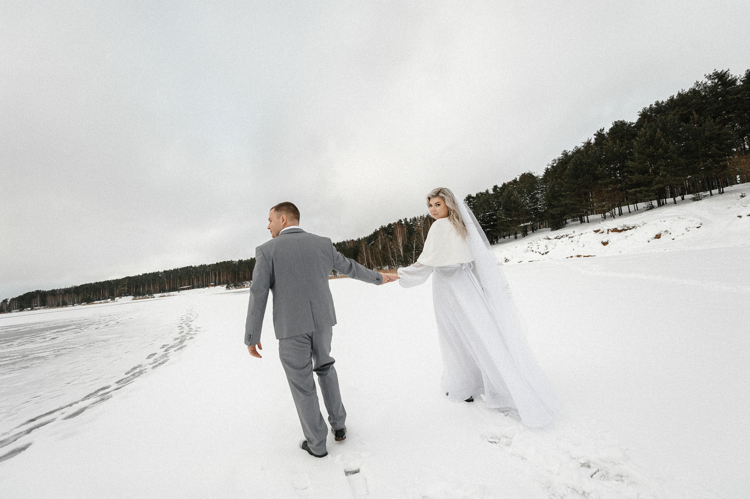 Яна и Гриша и BULLET. Свадебный фотограф в Ярославле и Москве Руслан Иософатов
