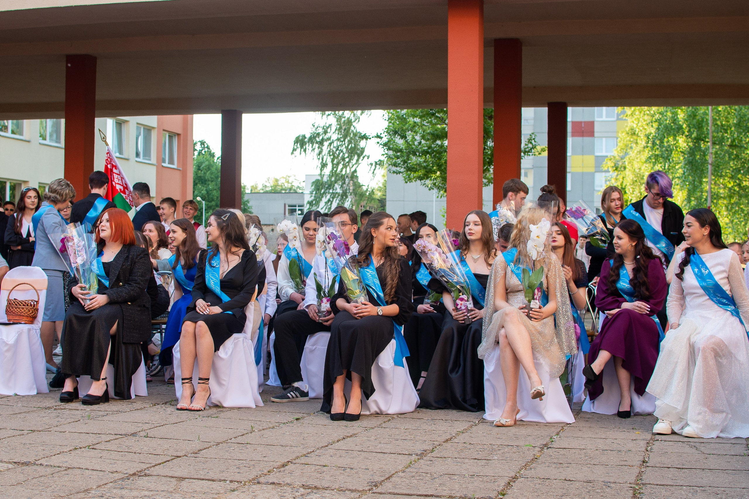 Выпускной 11 класс. Семейный фотограф на выписку из роддома и крещение Минск Настя Гришук
