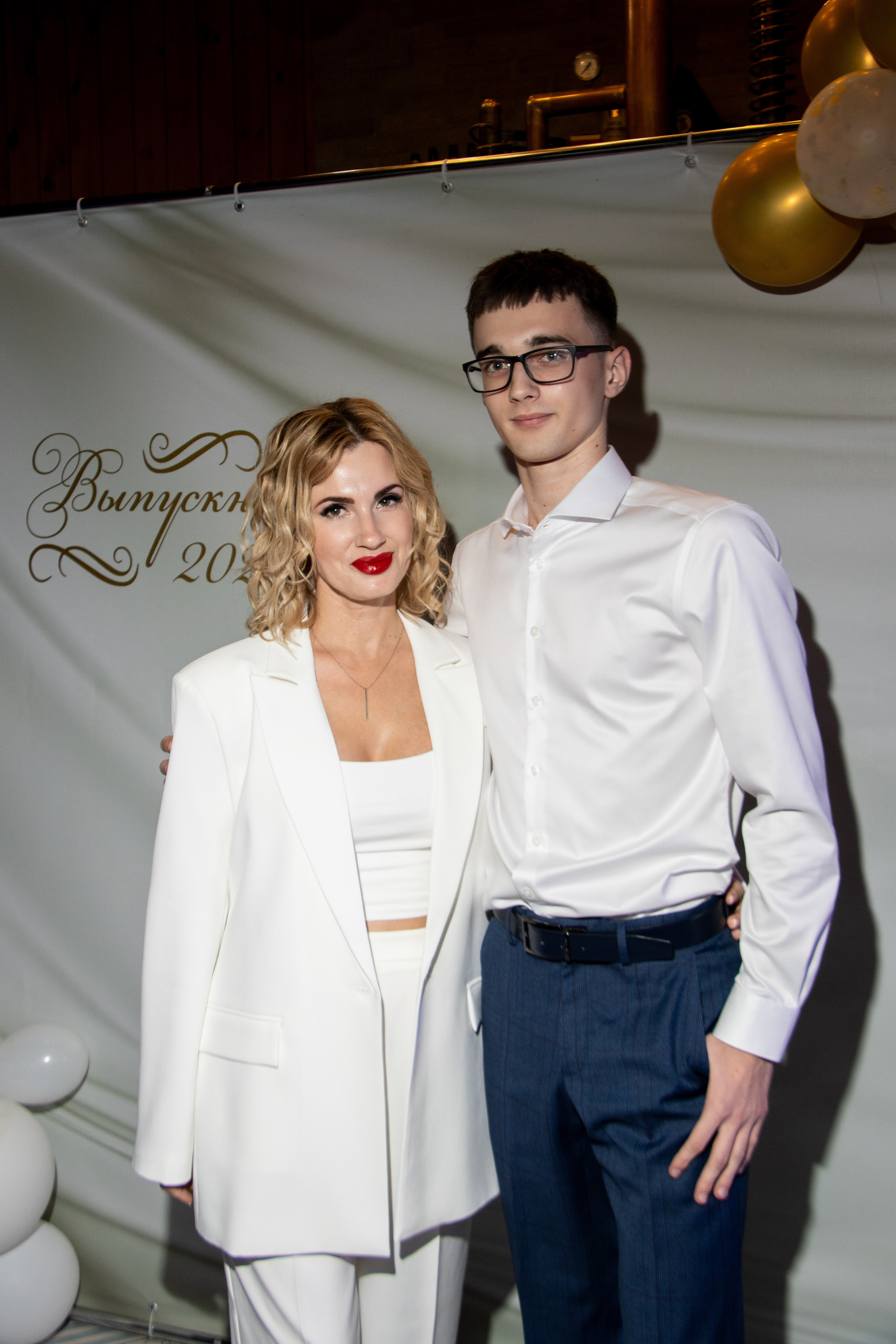 Выпускной 9 класс. Фотограф Лысенко Полина
