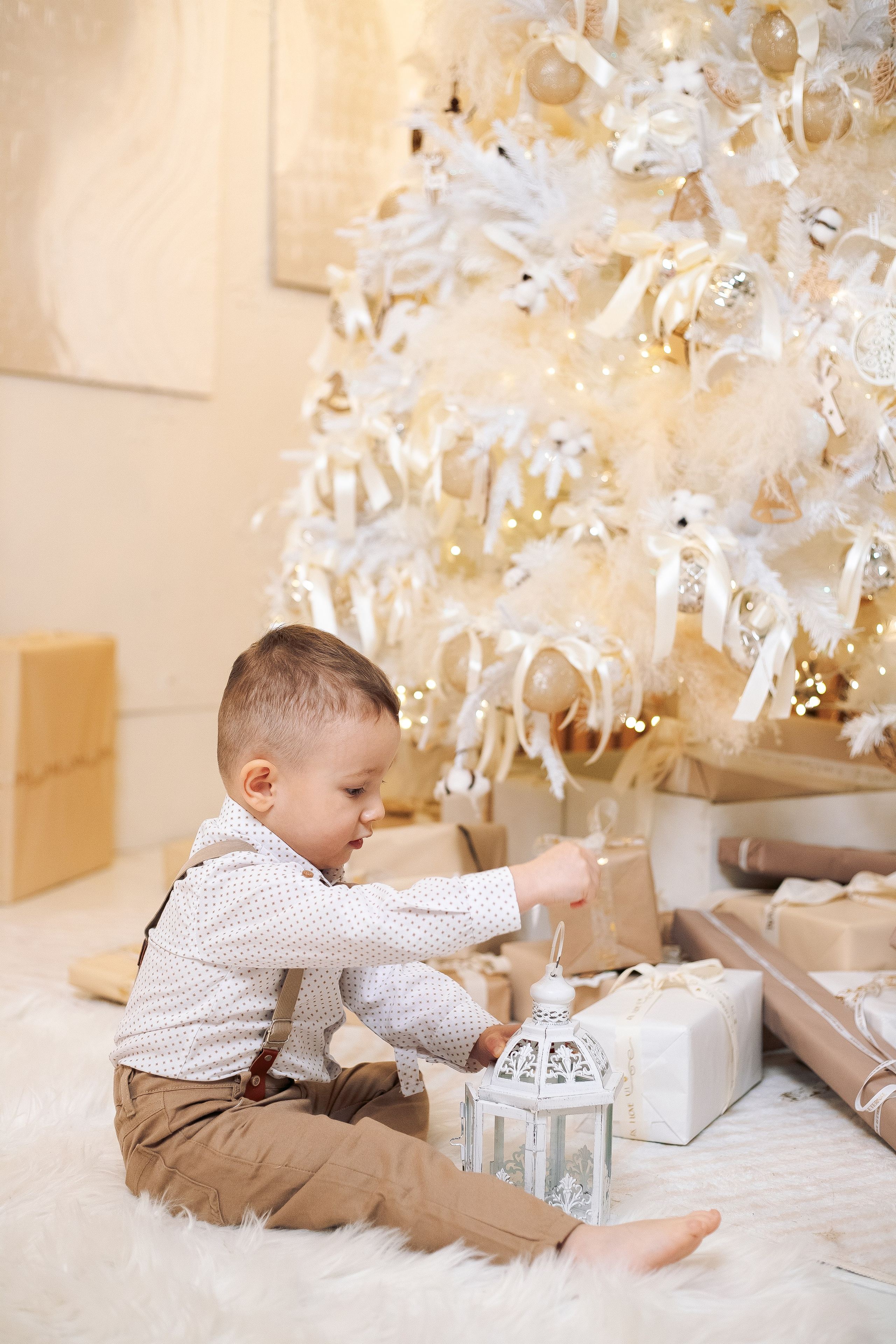 Семейная новогодняя фотосессия 2024-2025 в фотостудии. Фотограф в Санкт-Петербурге, Анна Скворцова