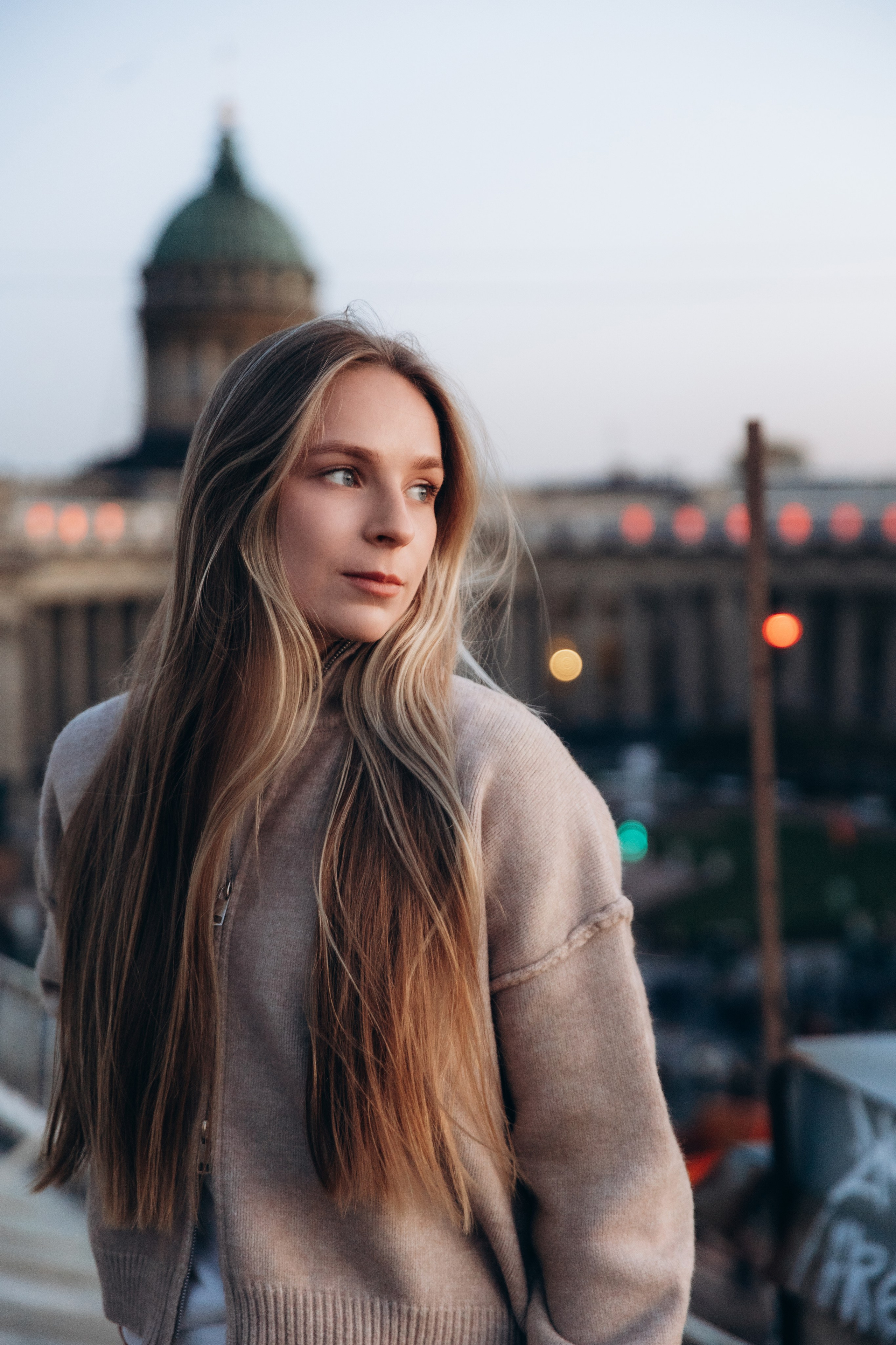 Фотосессия на крыше в Санкт-Петербурге, напротив Казанского собора. Фотограф в Санкт-Петербурге Разиля Идиятуллина
